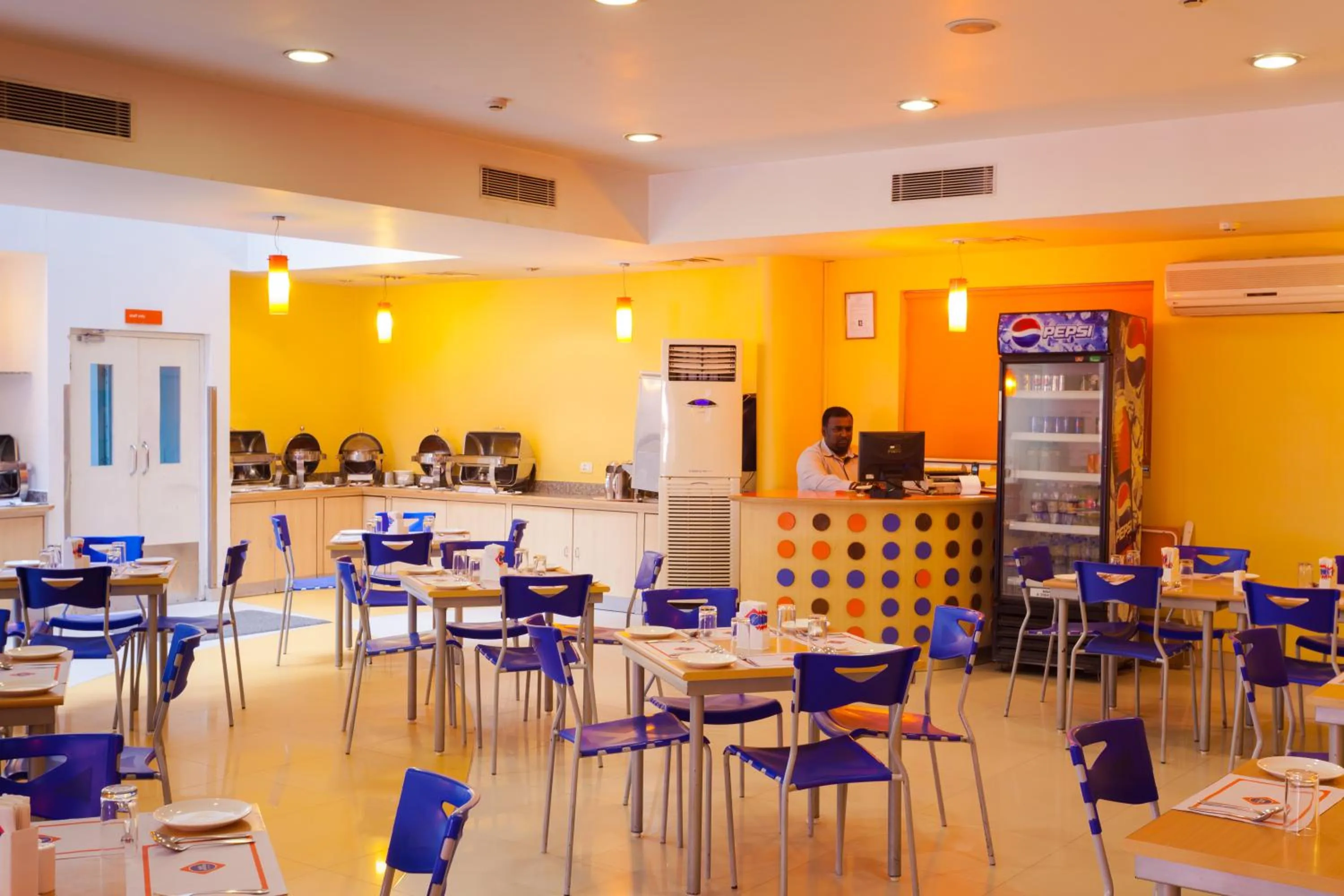 Restaurant/places to eat in Ginger Vadodara