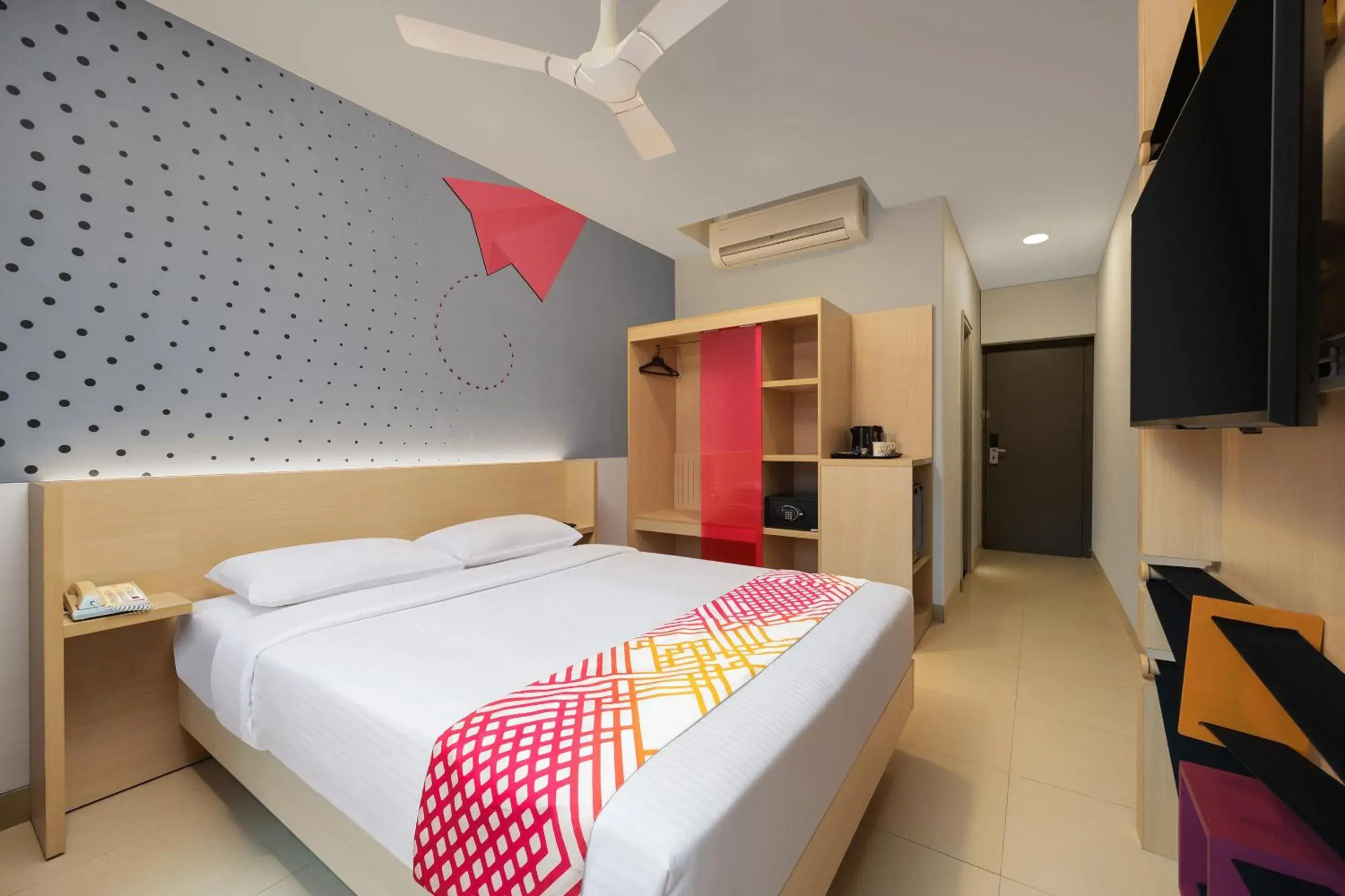 Bedroom, Bed in Ginger Vadodara Bedroom, Bed in Ginger Vadodara