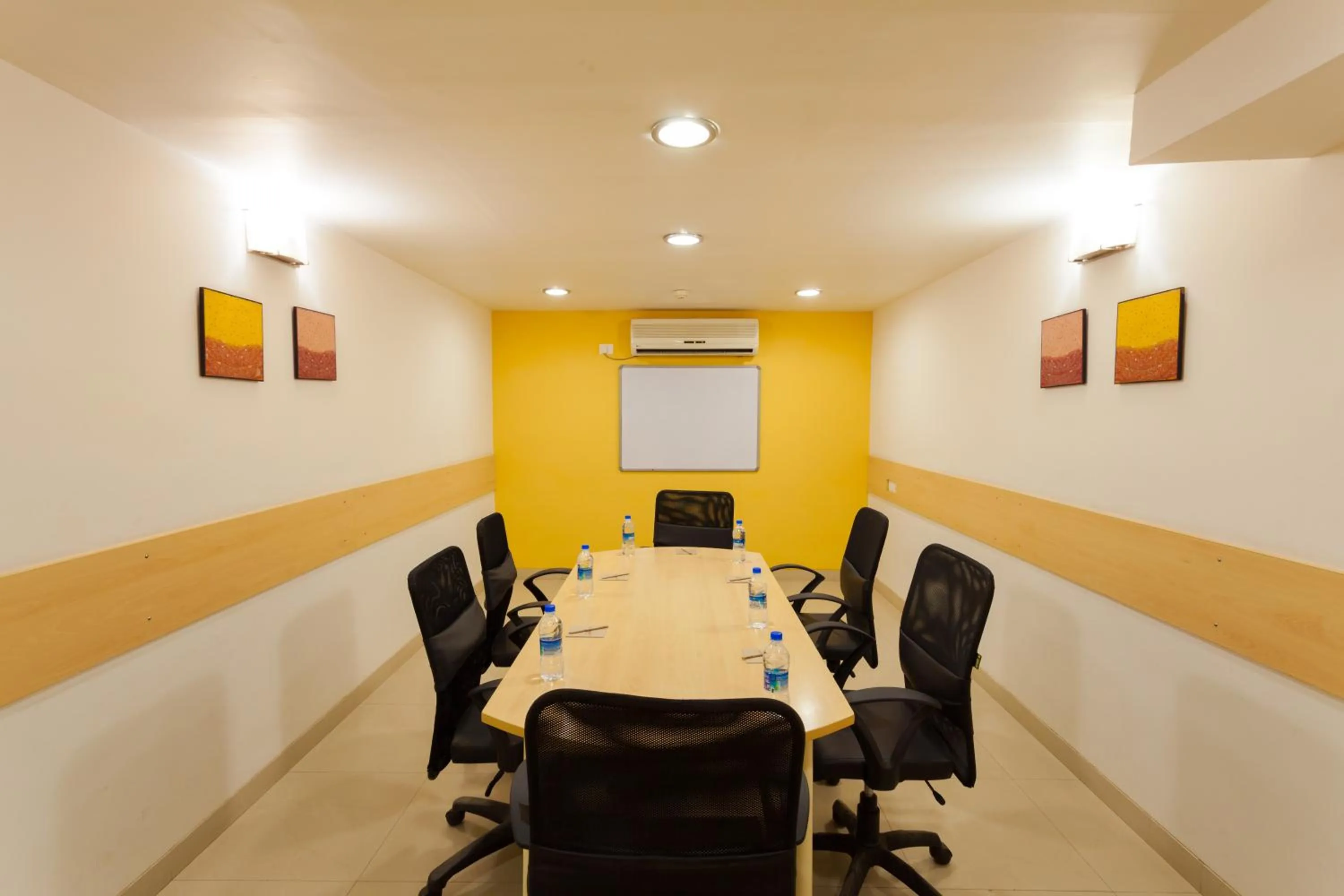 Meeting/conference room in Ginger Vadodara