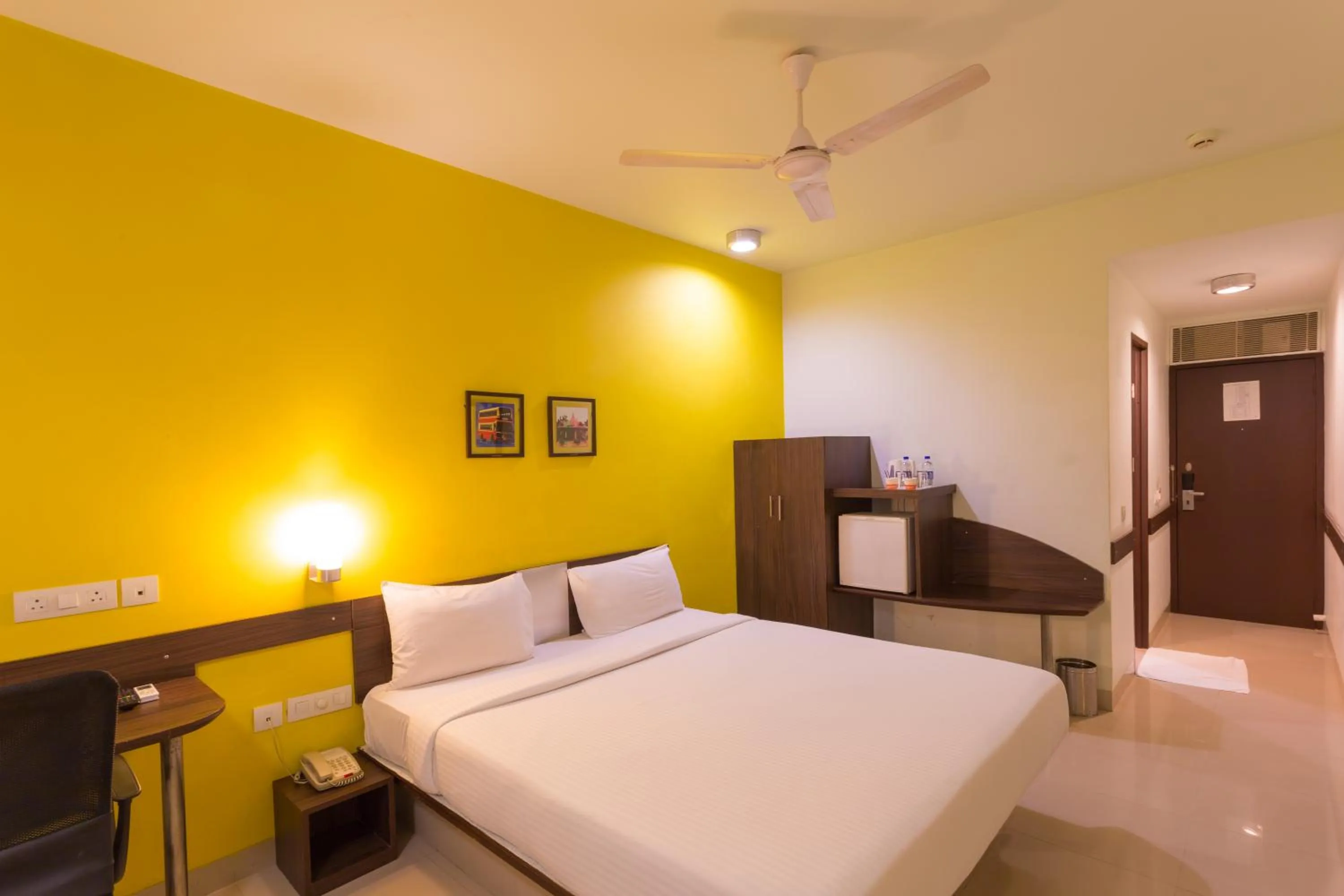 Photo of the whole room, Bed in Ginger Trivandrum