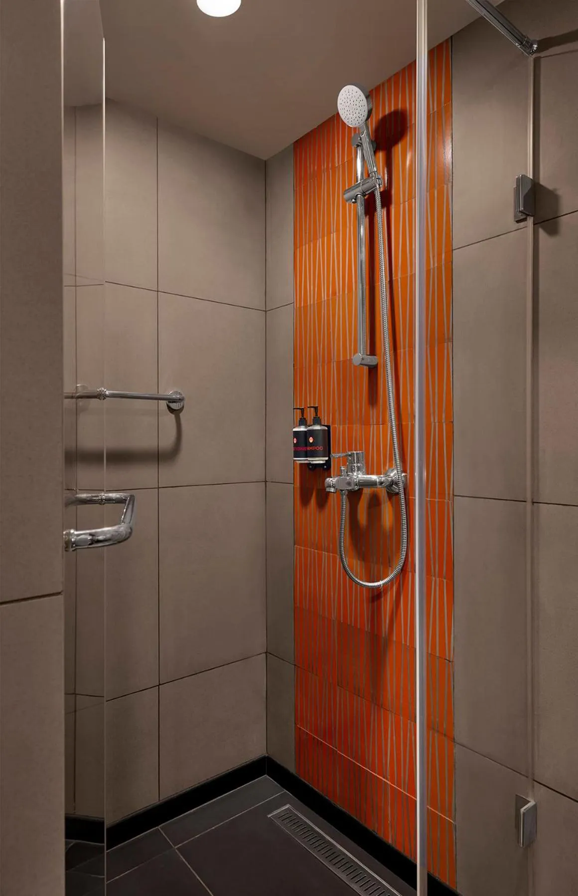 Bathroom in Ginger Pondicherry