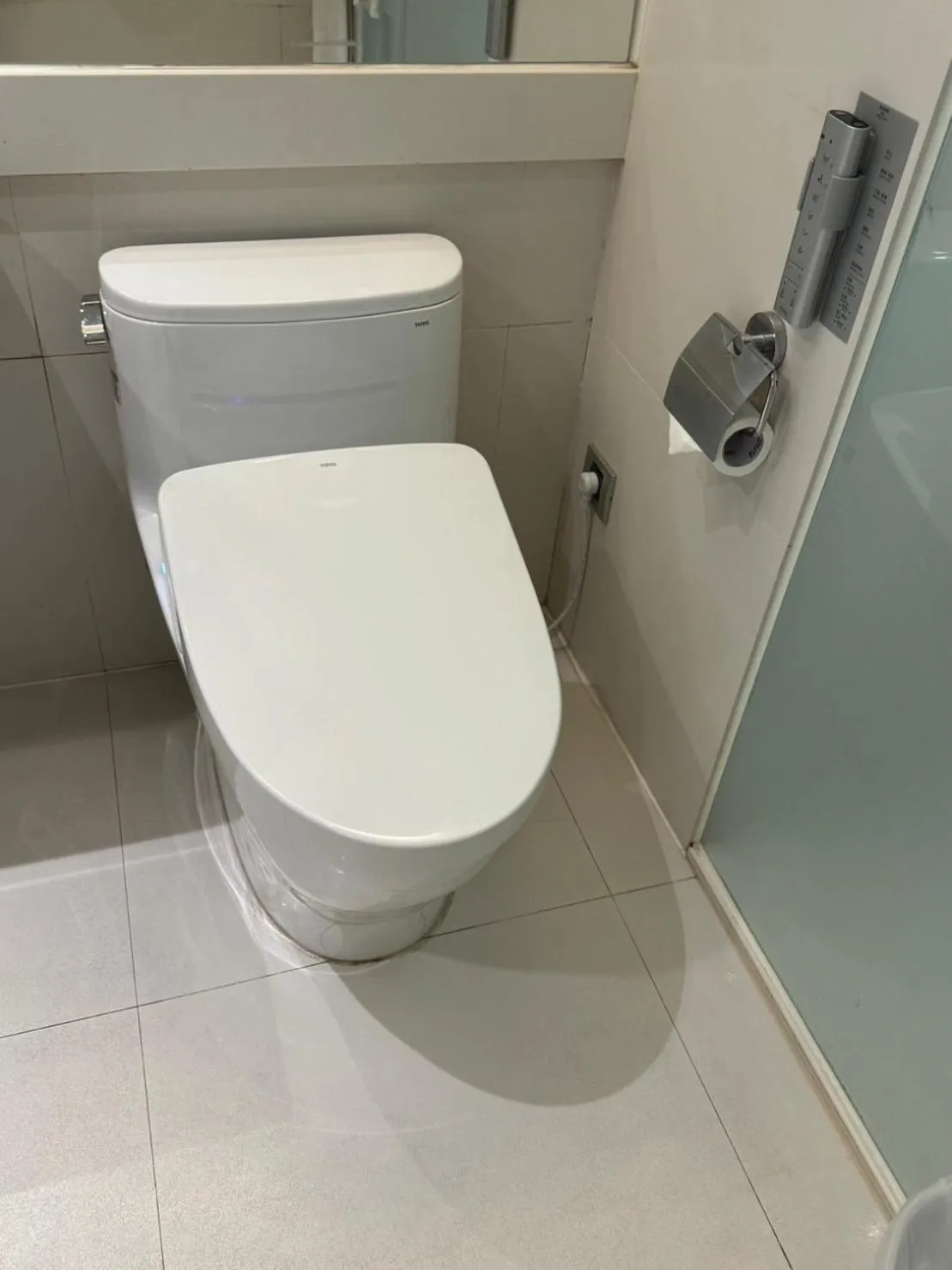 Toilet in The Crystal Resort Sun Moon Lake