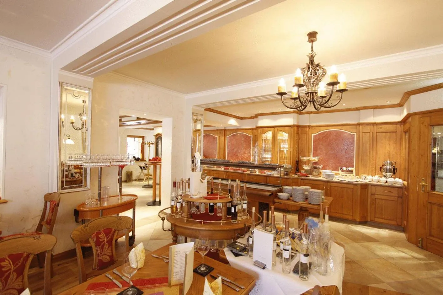 Restaurant/places to eat in Landhotel Voss im TalVital