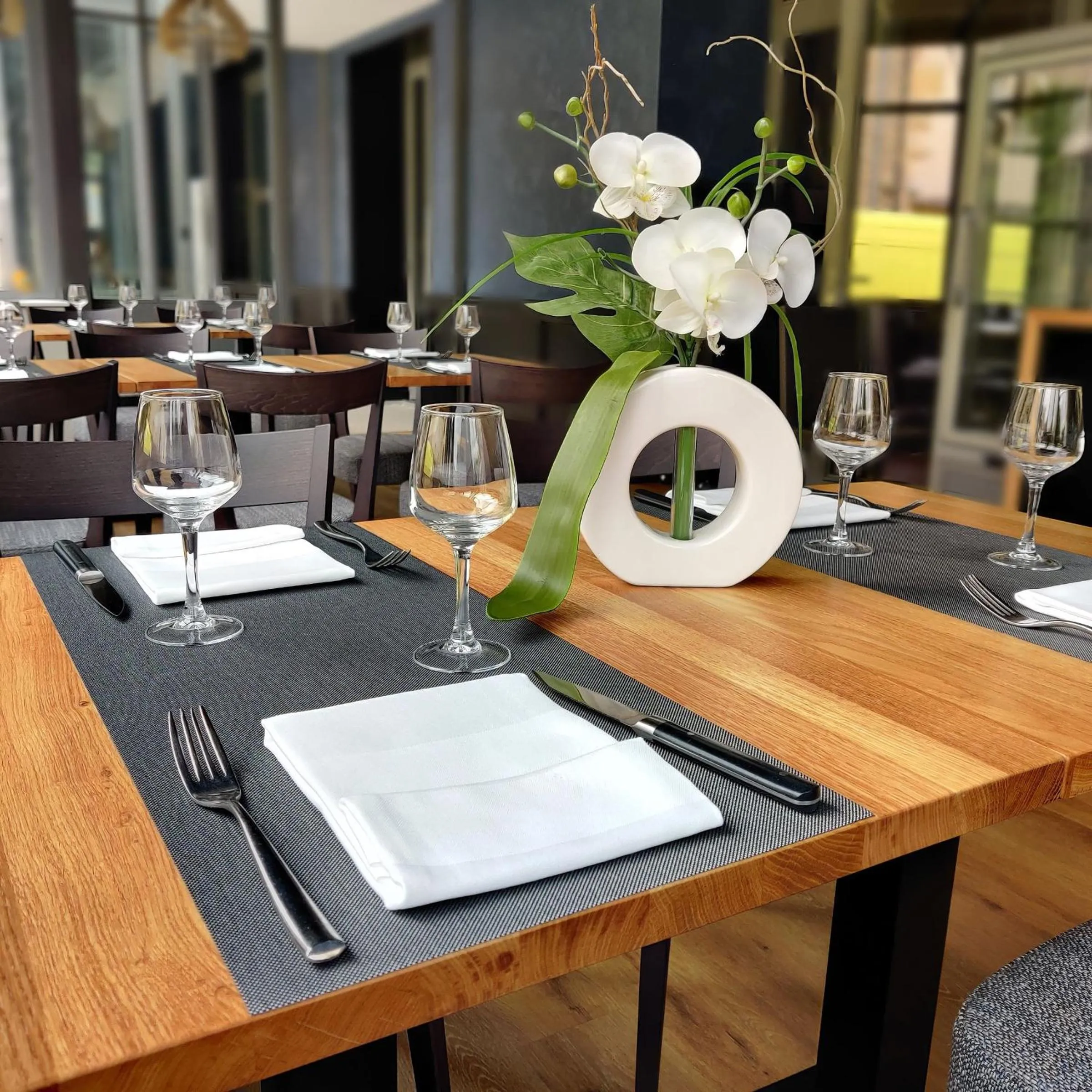 Restaurant/places to eat in Logis Hôtel Restaurant de France