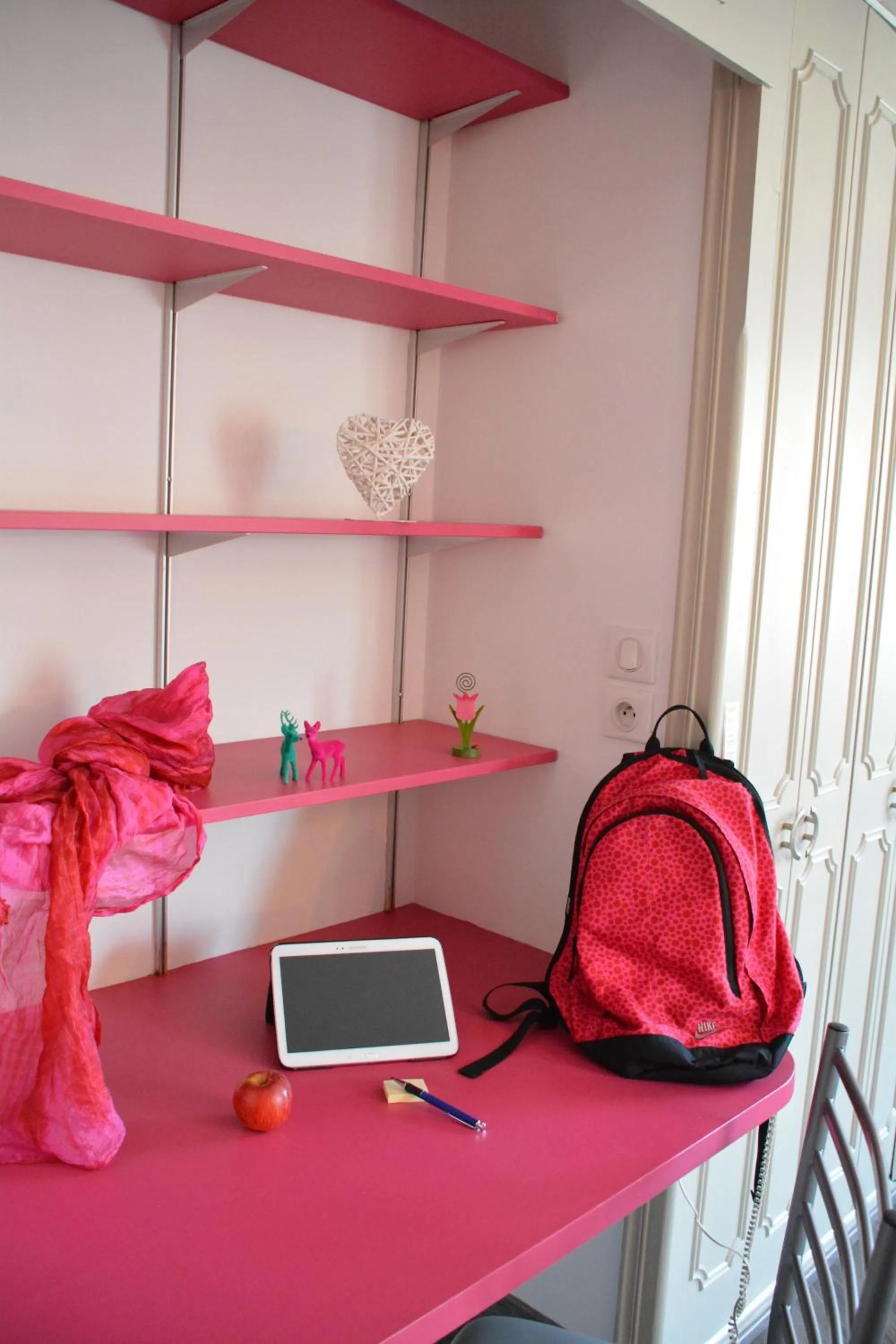 Photo of the whole room in Logis Hôtel Restaurant de France