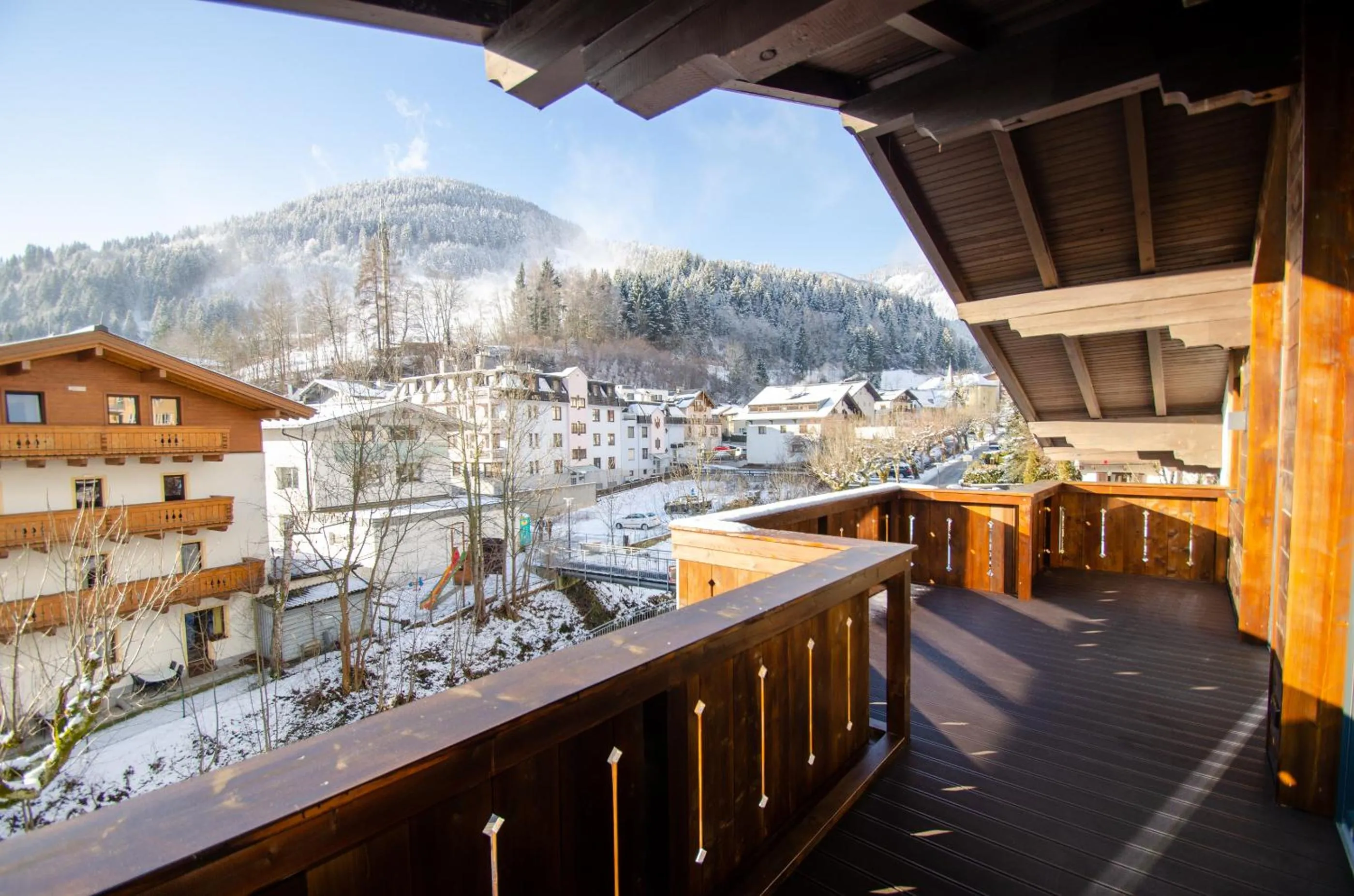Balcony/Terrace in Finest Villa Zell am See by All in One Apartments incl SUMMER CARD