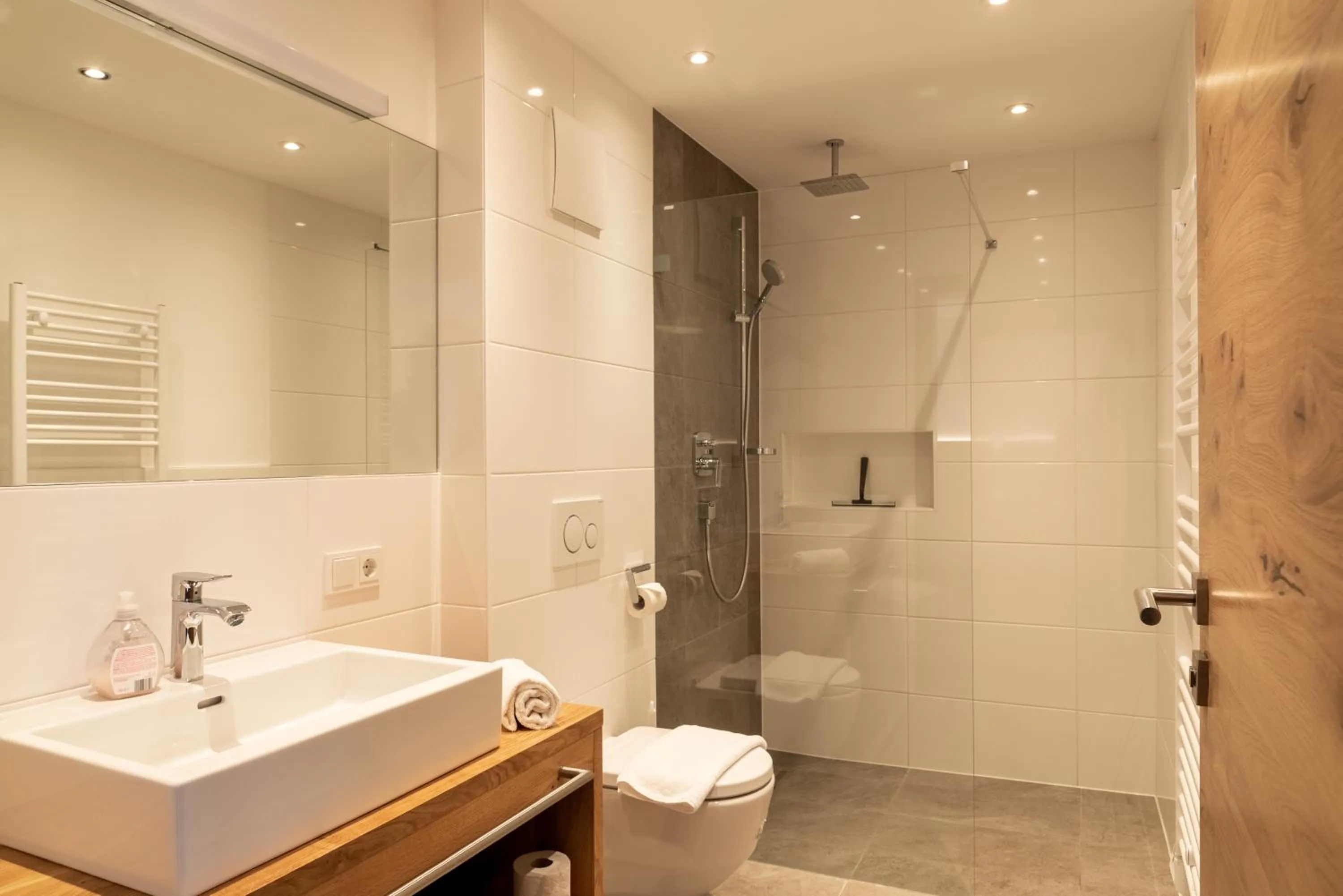 Bathroom in Finest Villa Zell am See by All in One Apartments incl SUMMER CARD