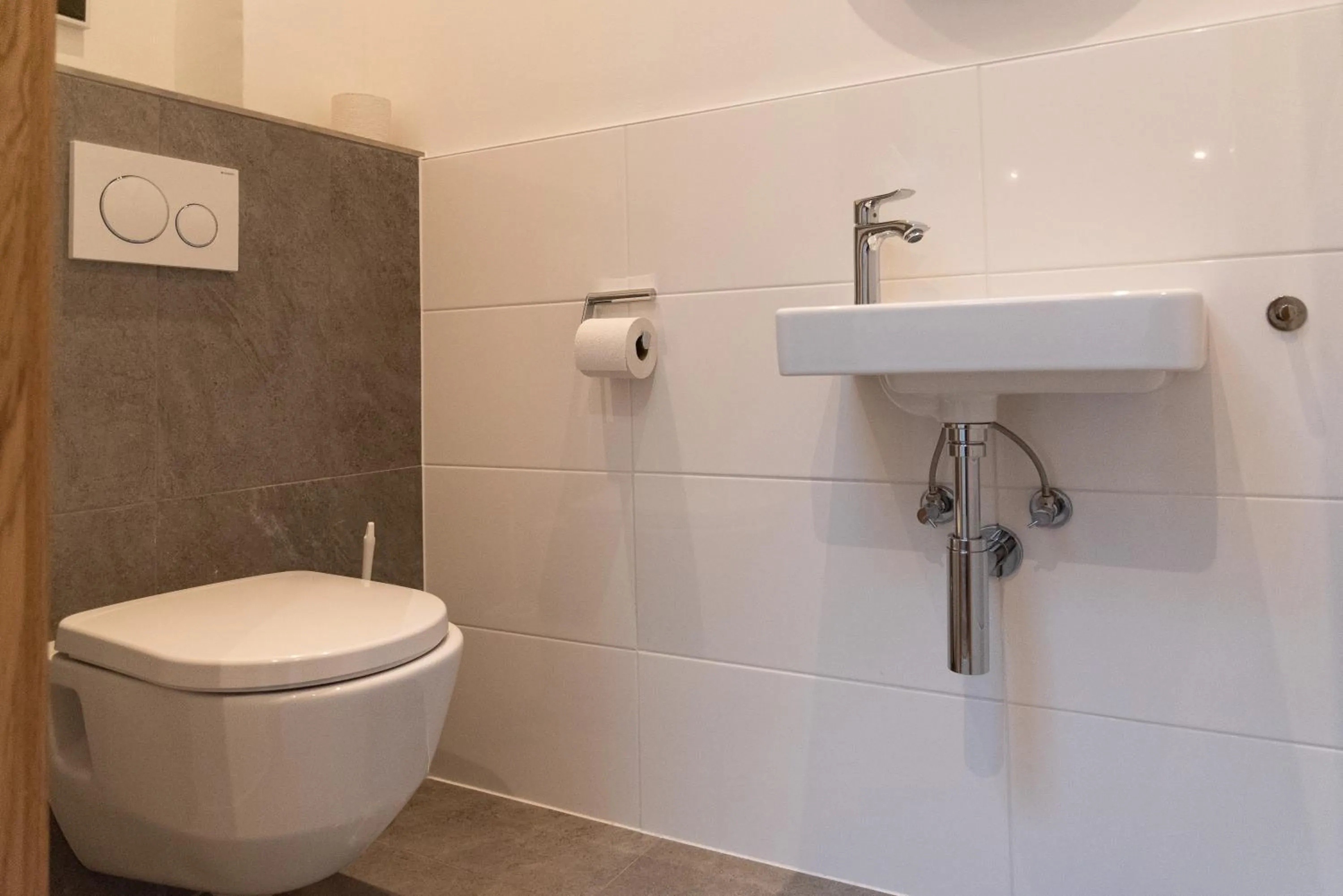 Toilet in Finest Villa Zell am See by All in One Apartments incl SUMMER CARD