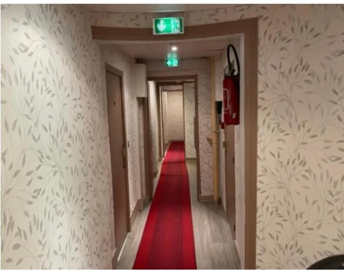 Property building in Grand Hôtel De L'Europe Property building in Grand Hôtel De L'Europe