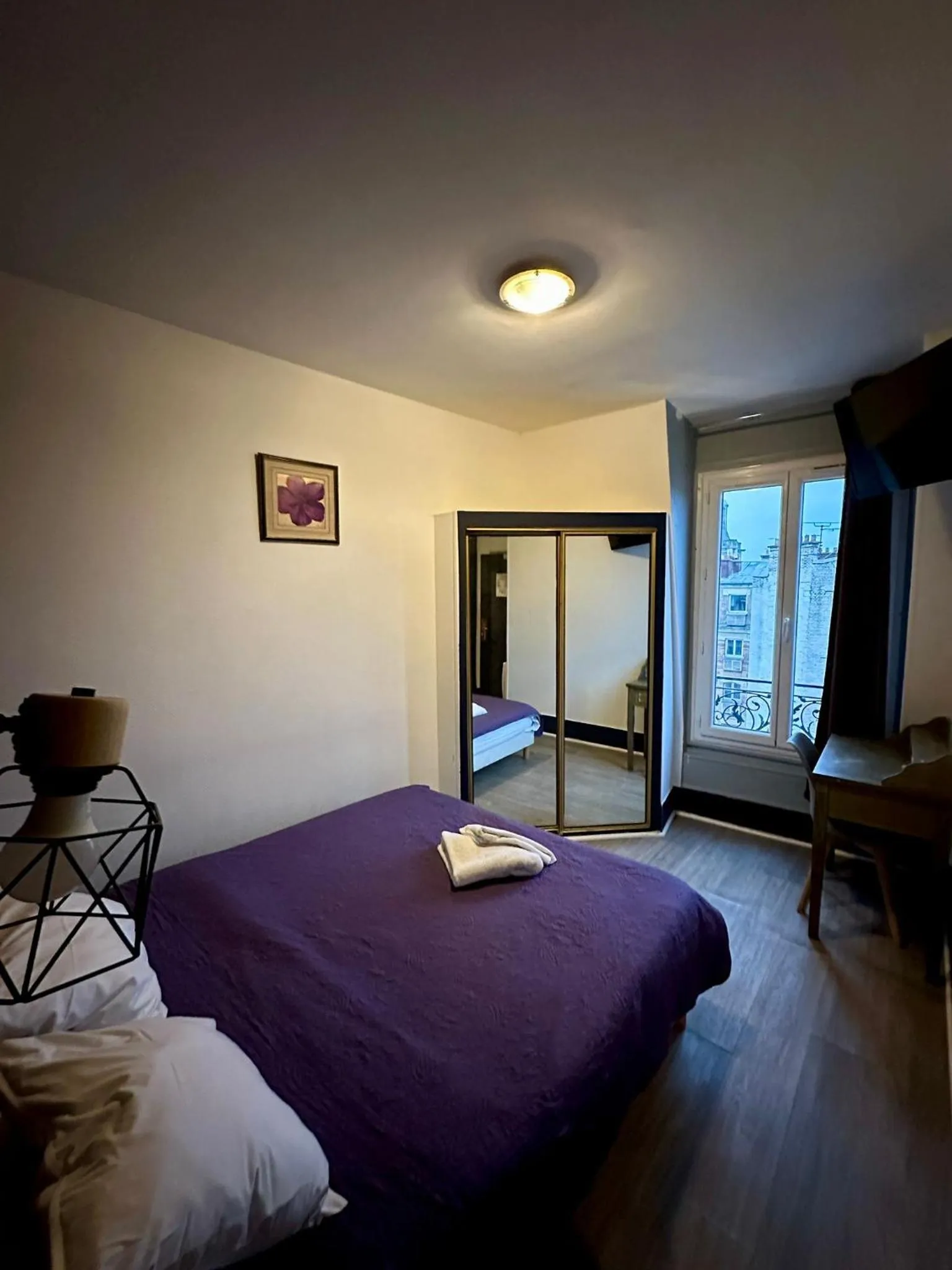 Bed in Grand Hôtel De L'Europe