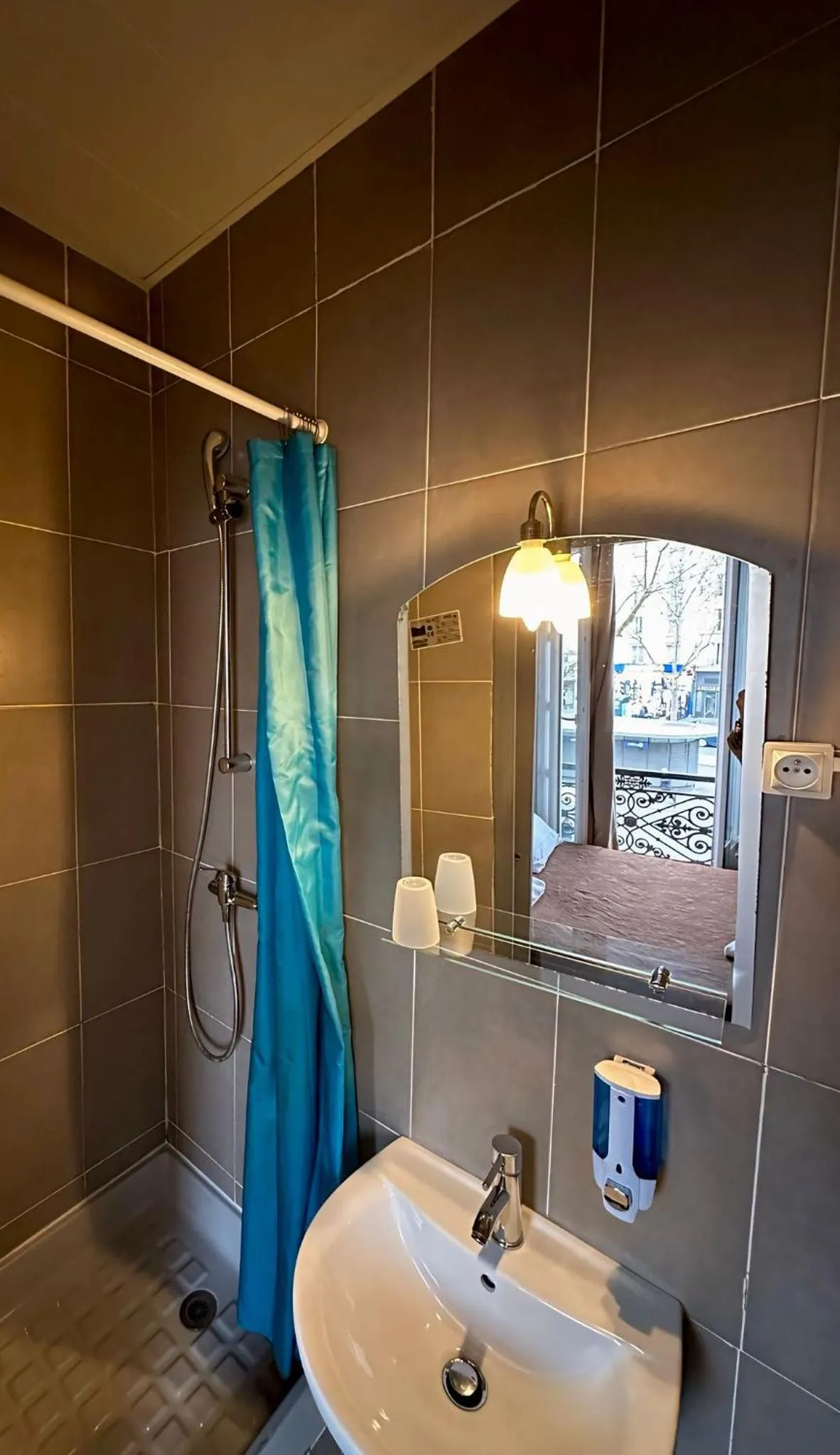 Shower in Grand Hôtel De L'Europe