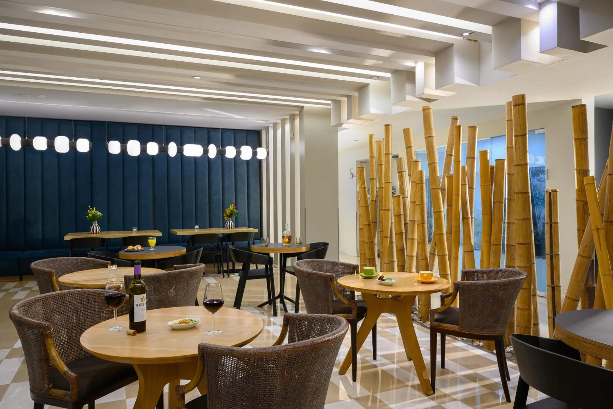Lobby or reception in Sadot Hotel Ben Gurion Airport - an Atlas Boutique Hotel