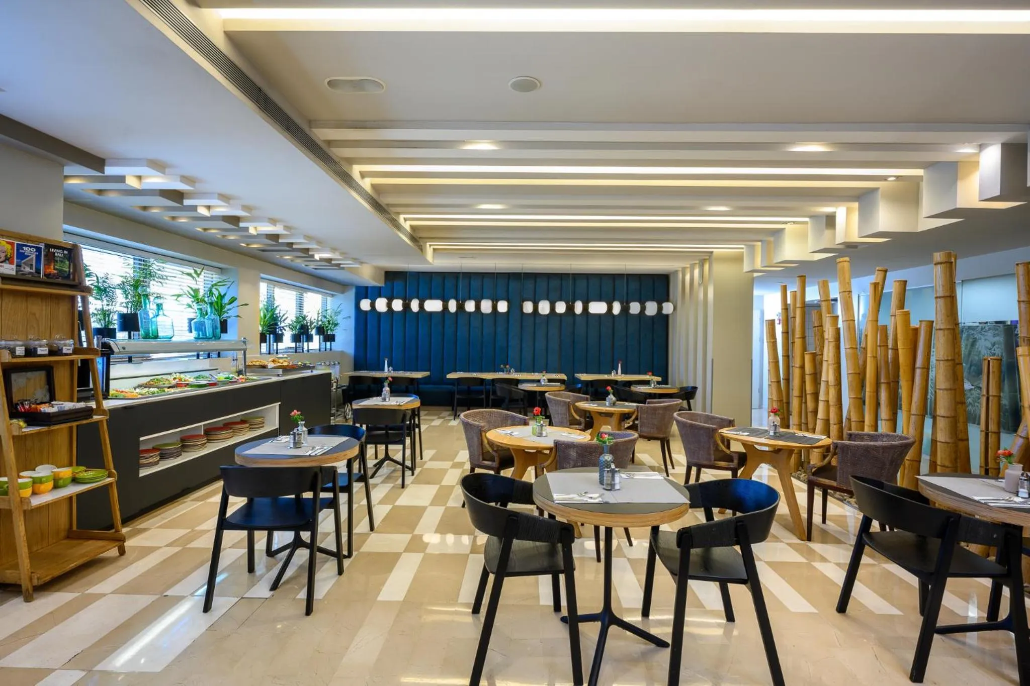 Restaurant/places to eat in Sadot Hotel Ben Gurion Airport - an Atlas Boutique Hotel