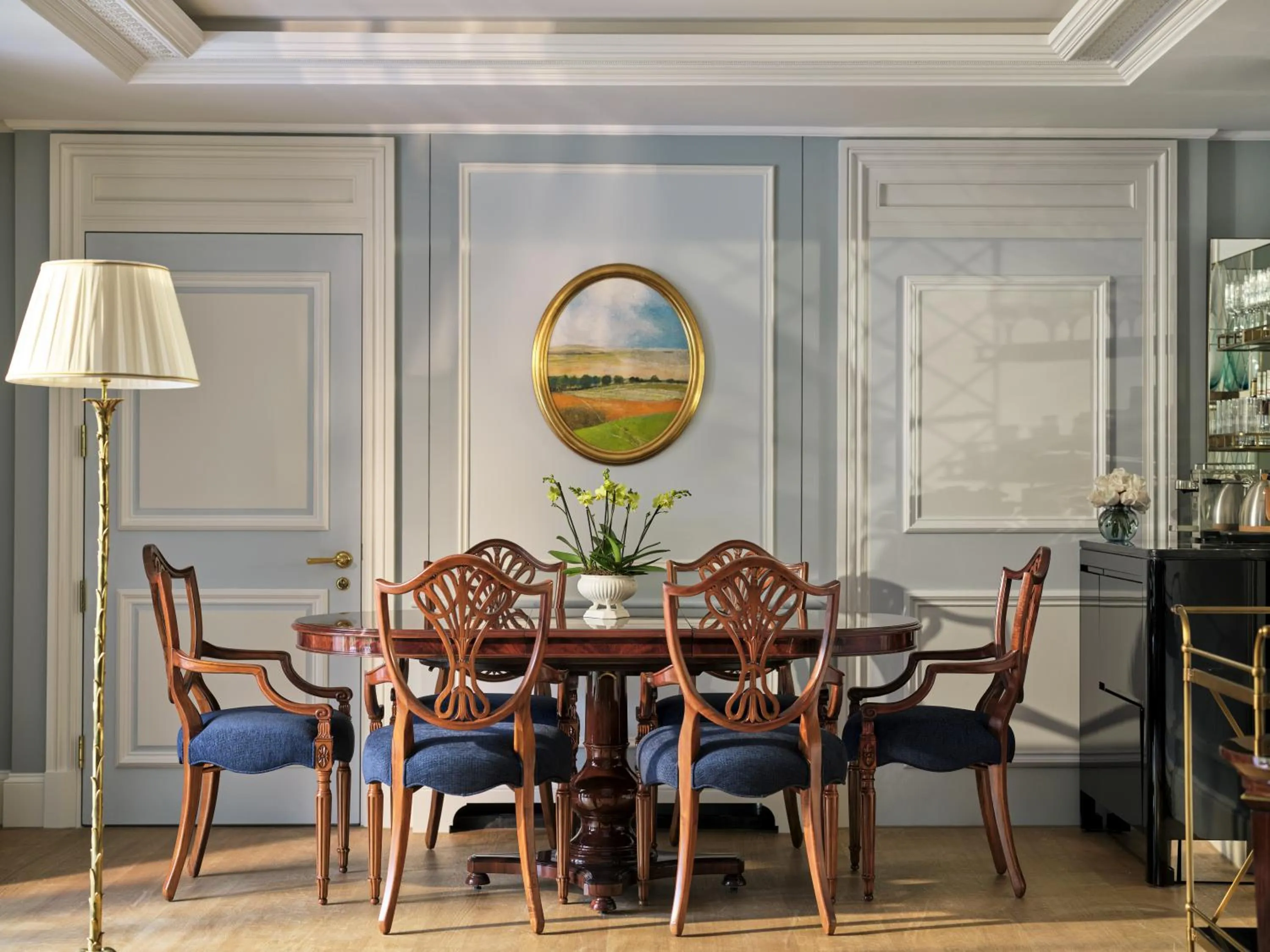 Living room in The Dorchester - Dorchester Collection