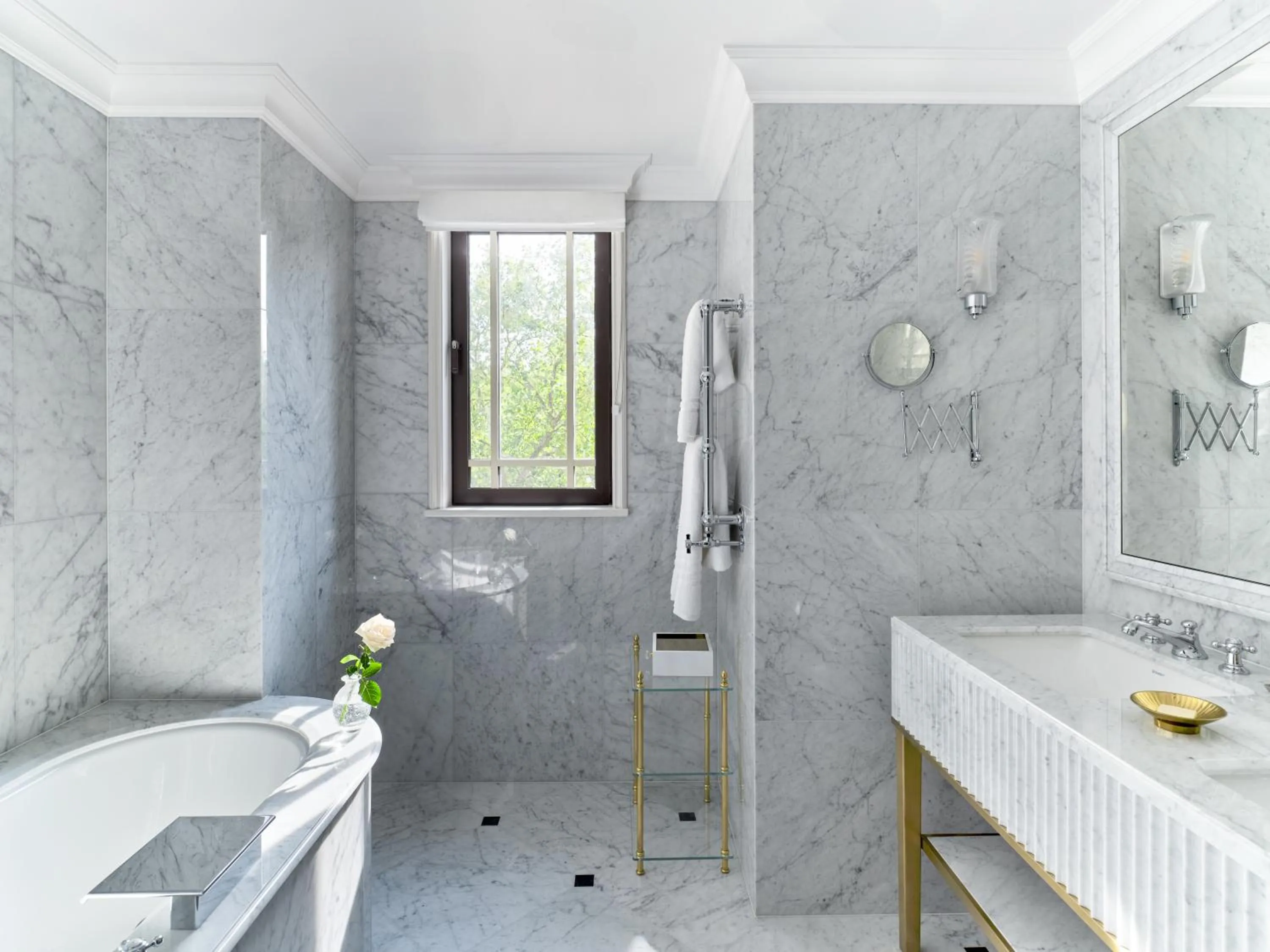 Bathroom in The Dorchester - Dorchester Collection