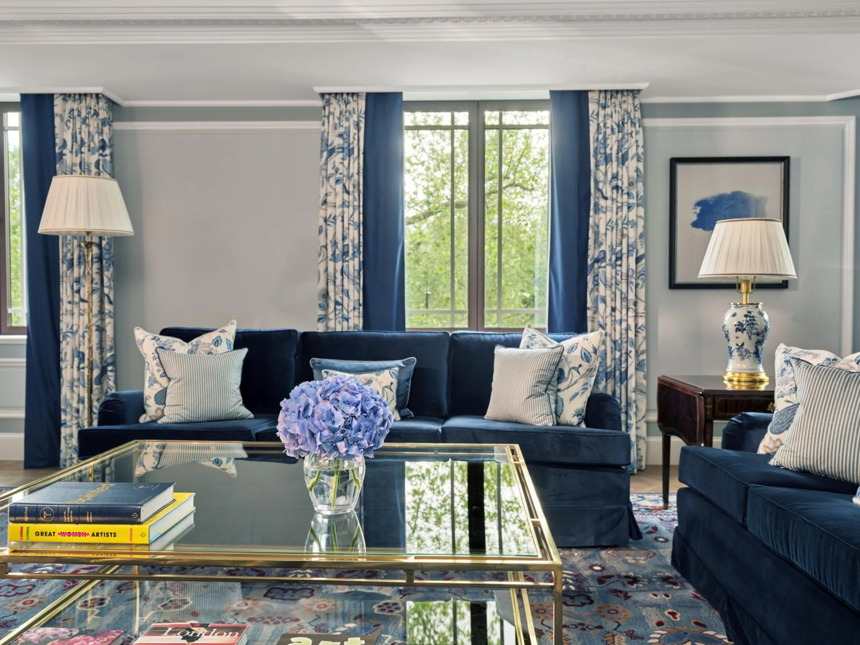 Living room in The Dorchester - Dorchester Collection