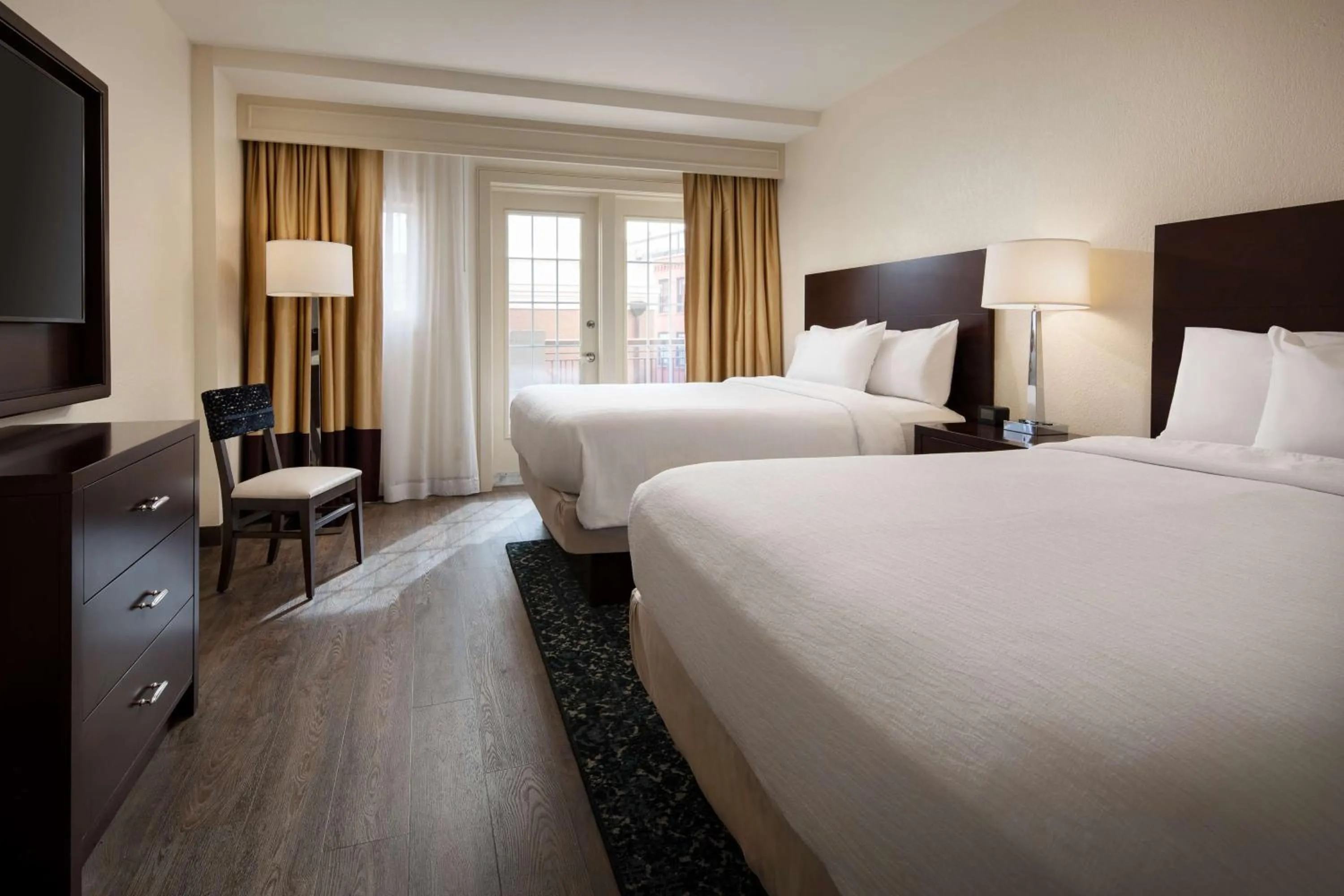 Bedroom, Bed in Embassy Suites by Hilton New Orleans Convention Center