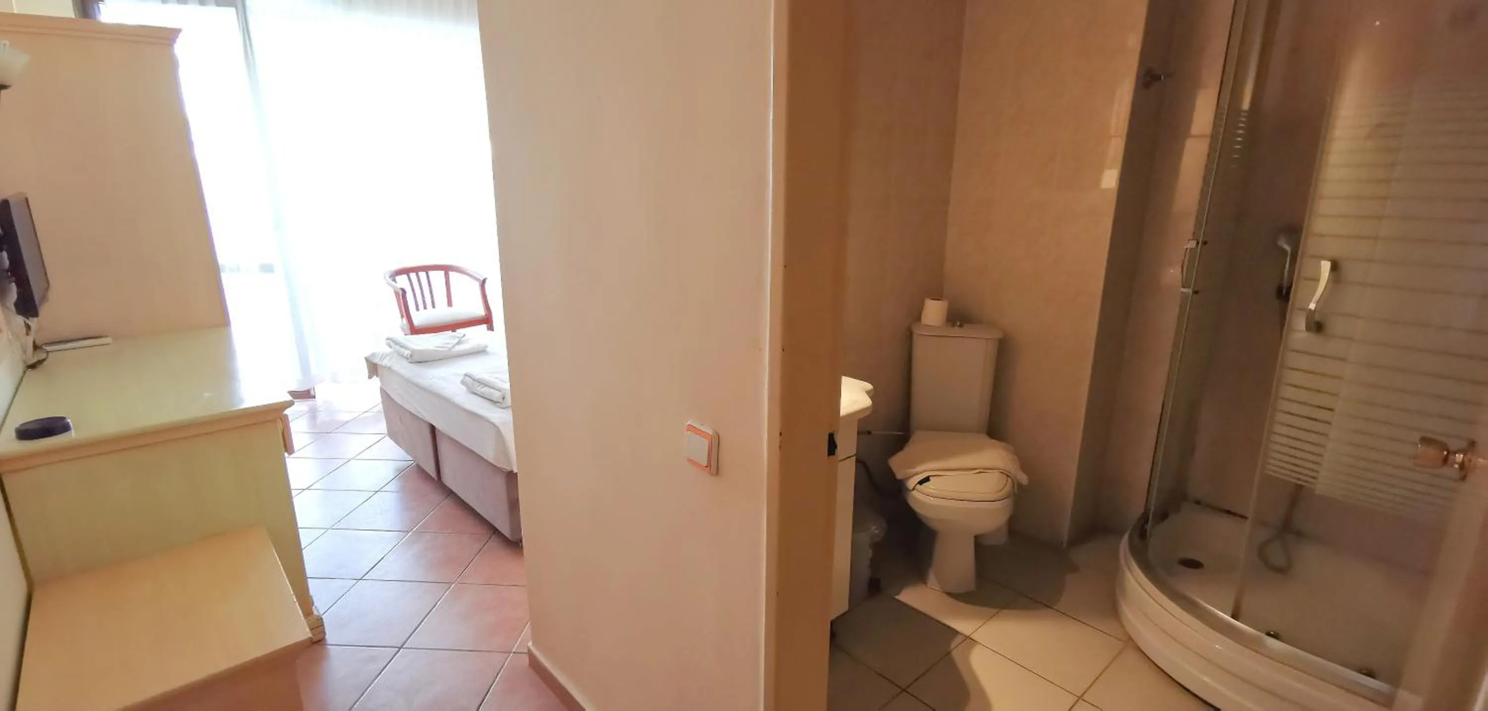 Shower in Intermar Hotel