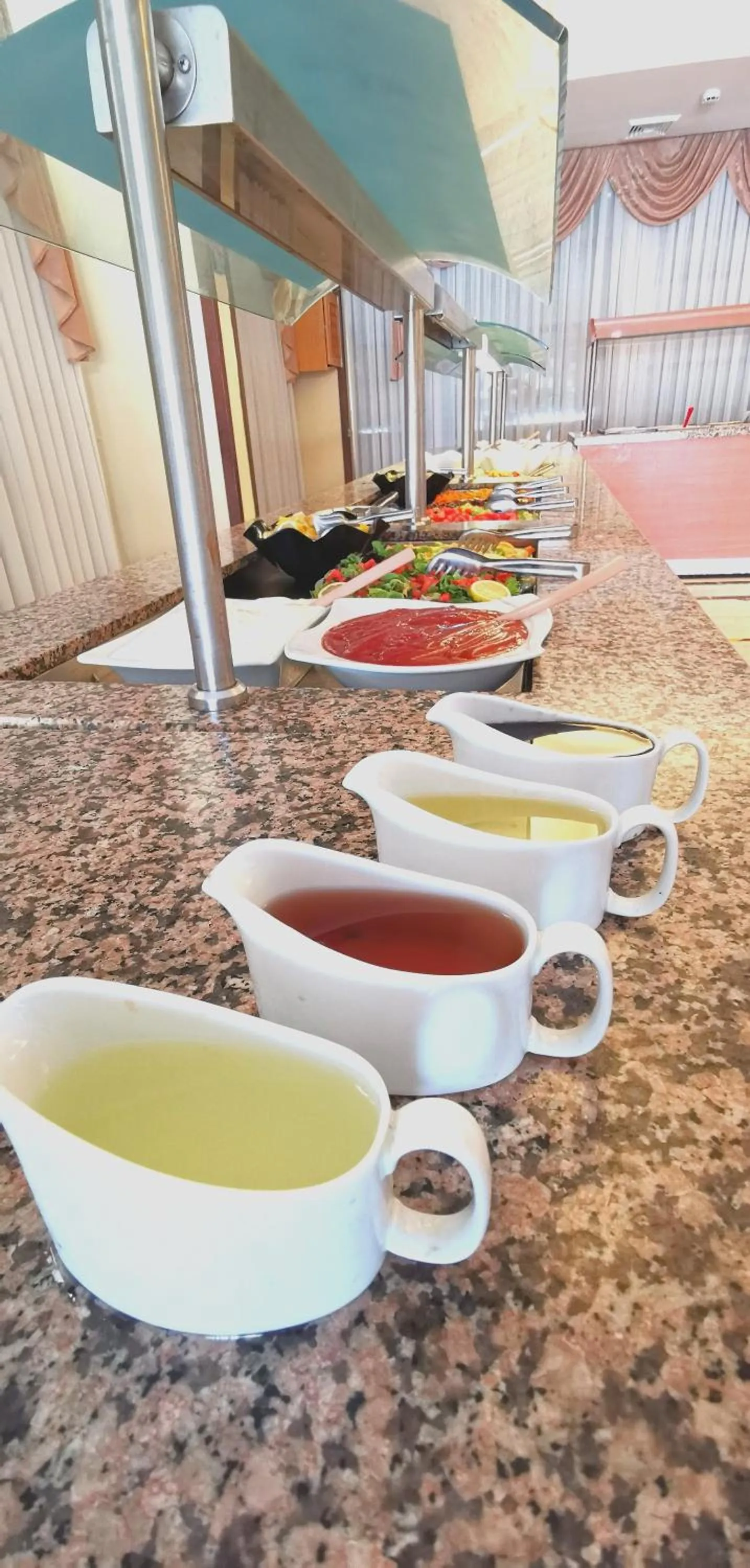 Restaurant/places to eat in Intermar Hotel