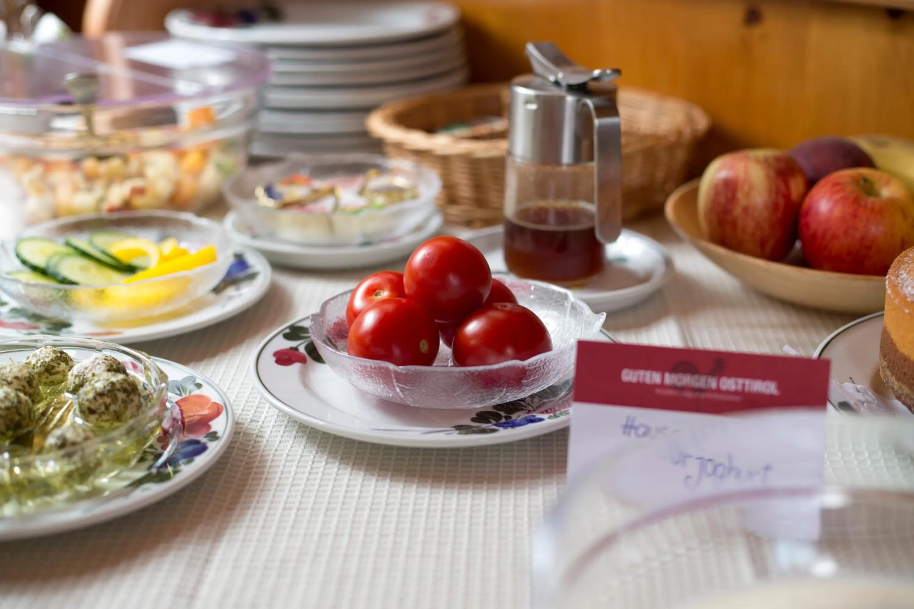 Food and drinks in Haus Veidlis, Familie Obkircher