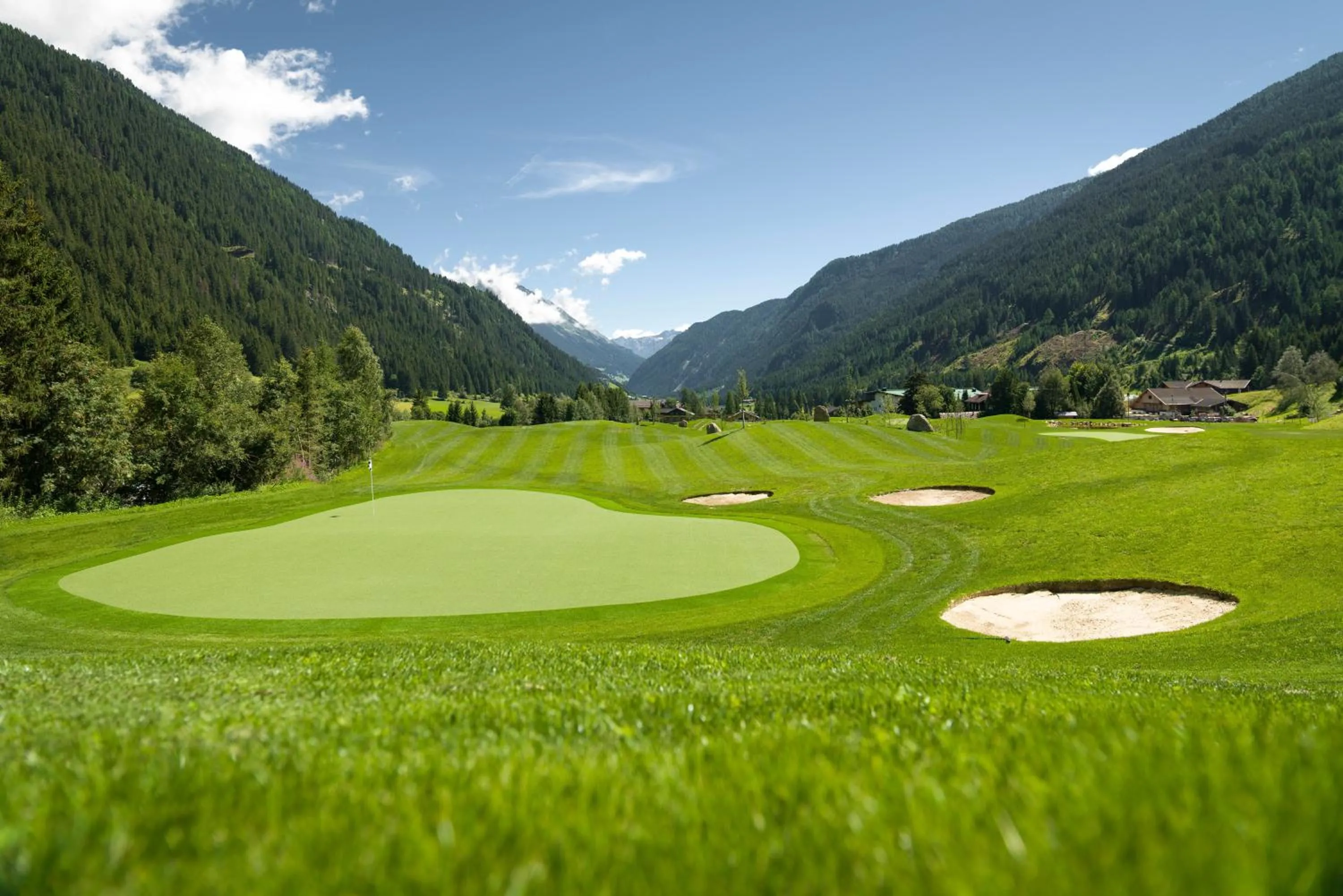 Golfcourse in Haus Veidlis, Familie Obkircher