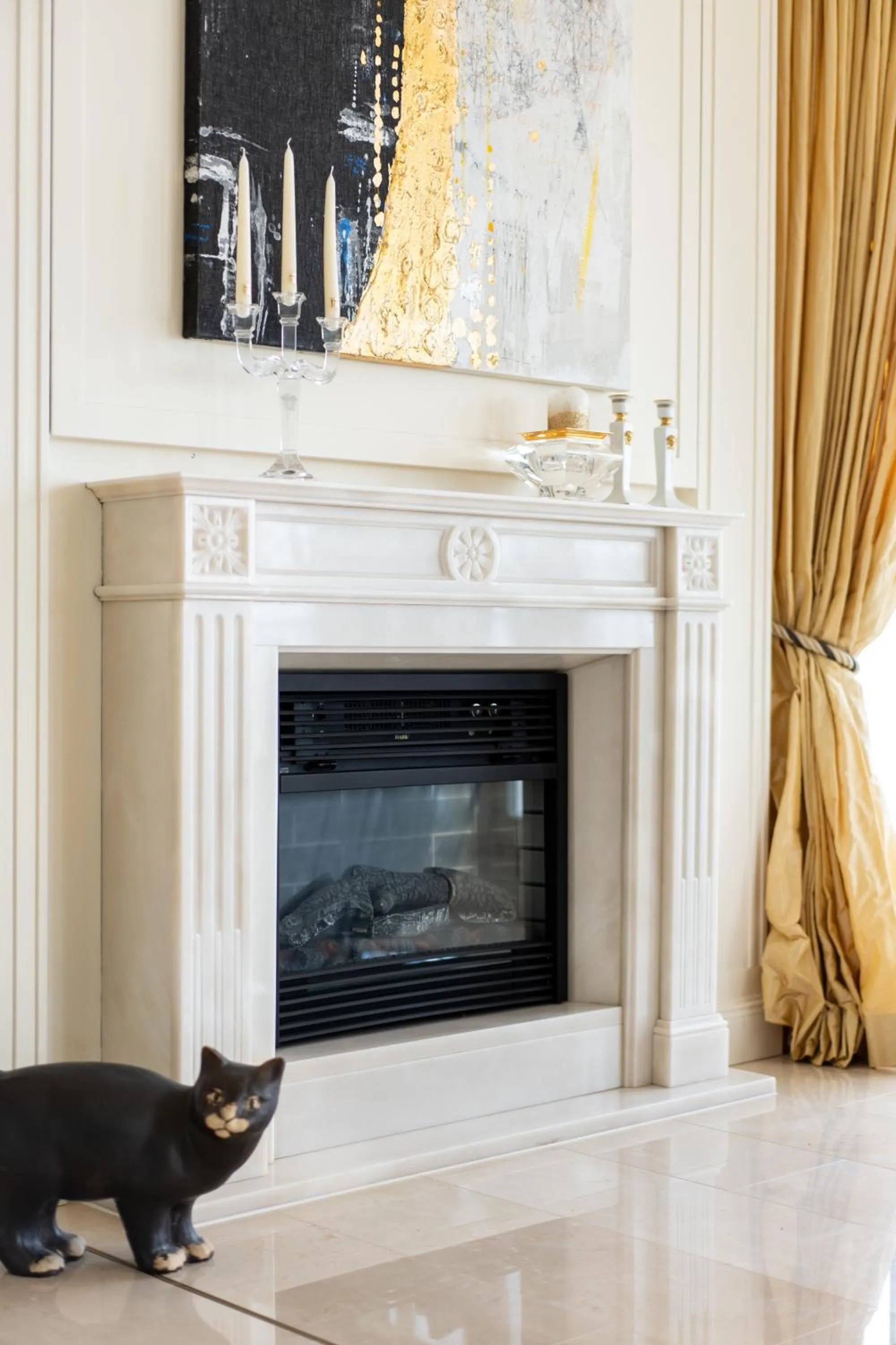 fireplace in Hotel Gran BelVeder & Ostsee Therme Resort & Spa