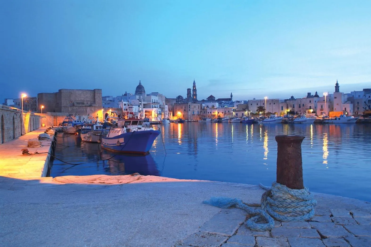 Night in Hotel Don Ferrante