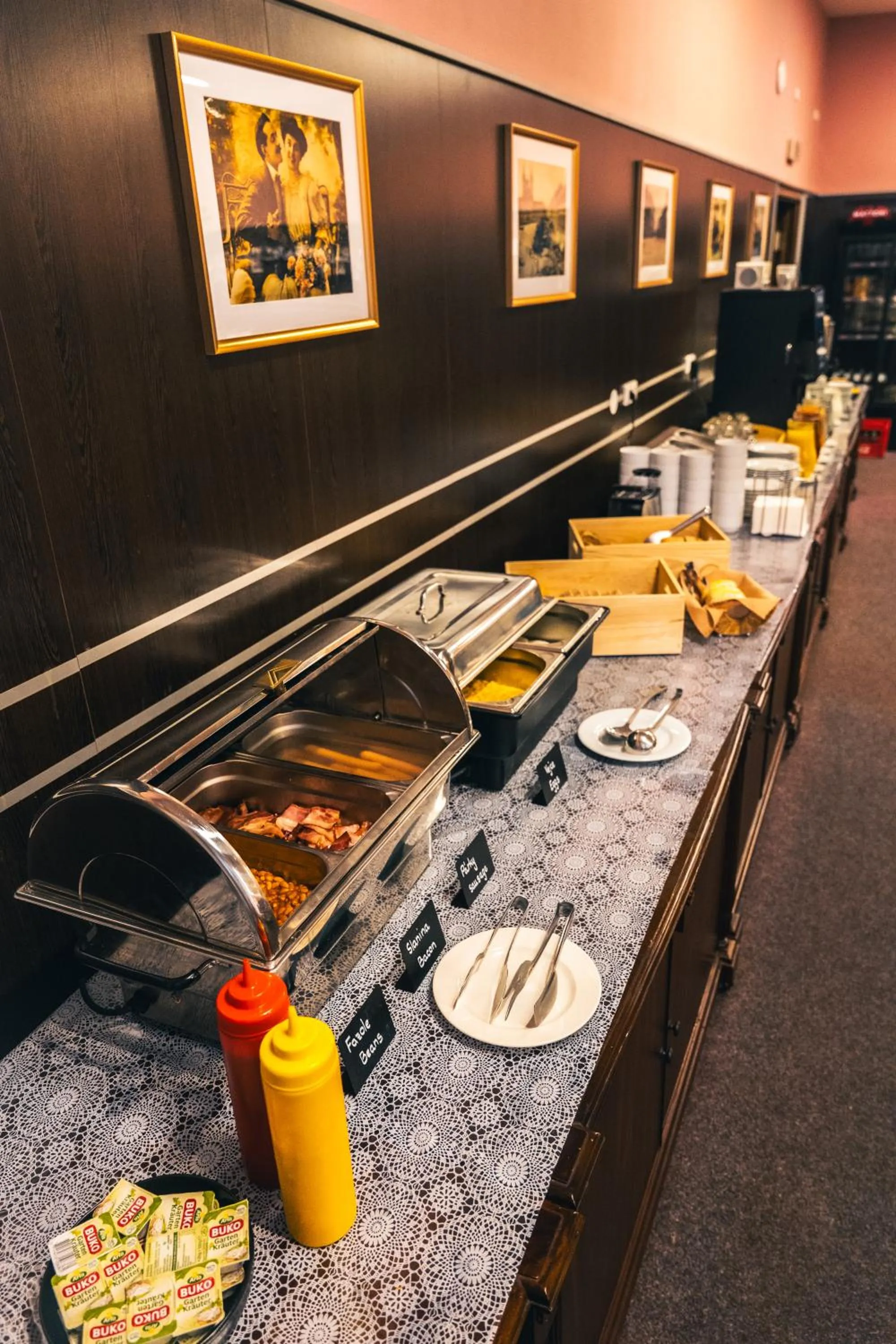 Buffet breakfast in Hotel Grand