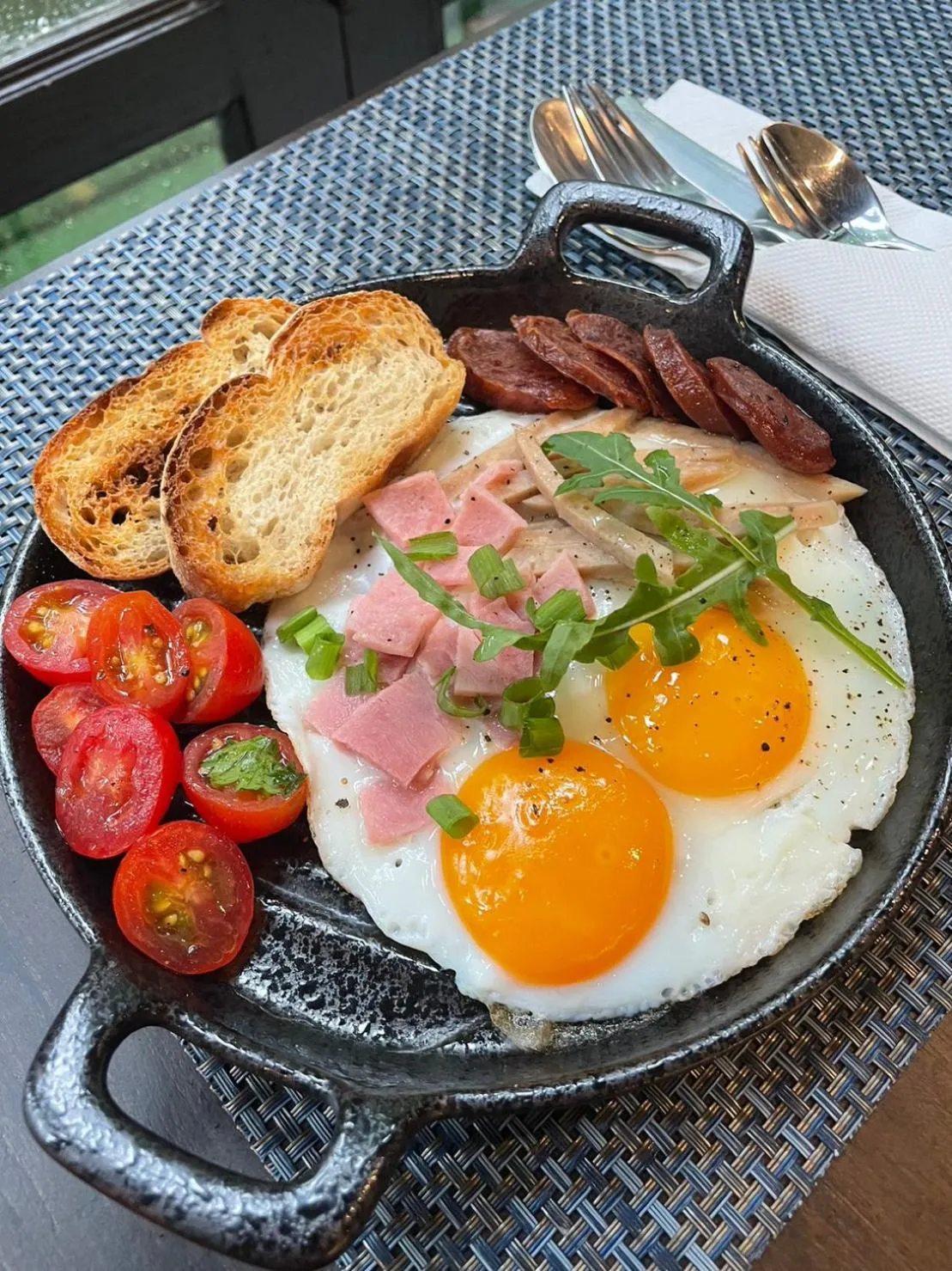 Breakfast in Cheeva Dee Hotel