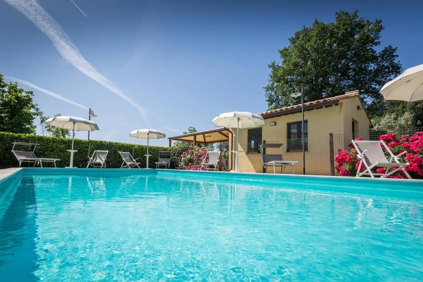 Swimming pool in Country House Nonna Rana
