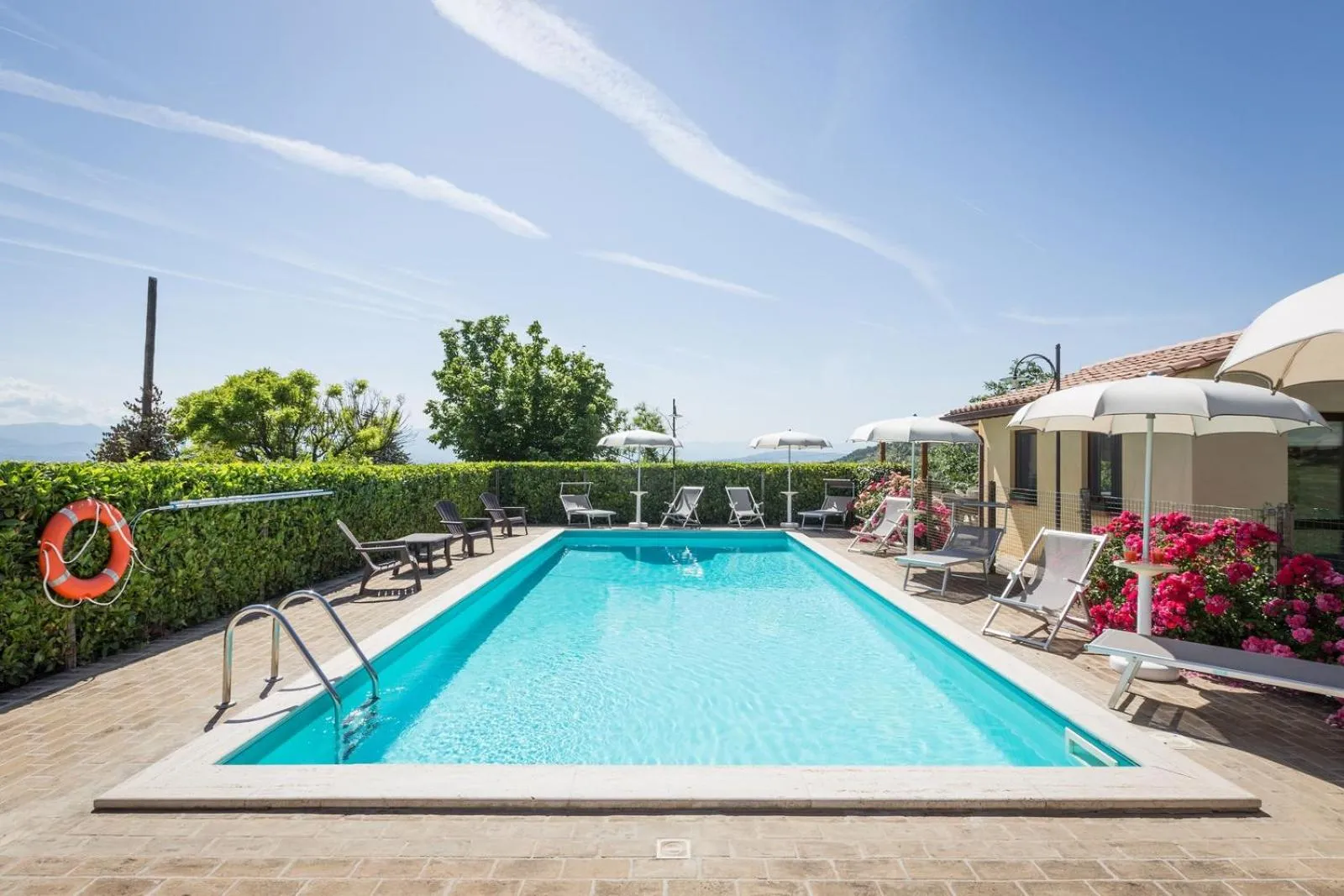 Swimming pool in Country House Nonna Rana