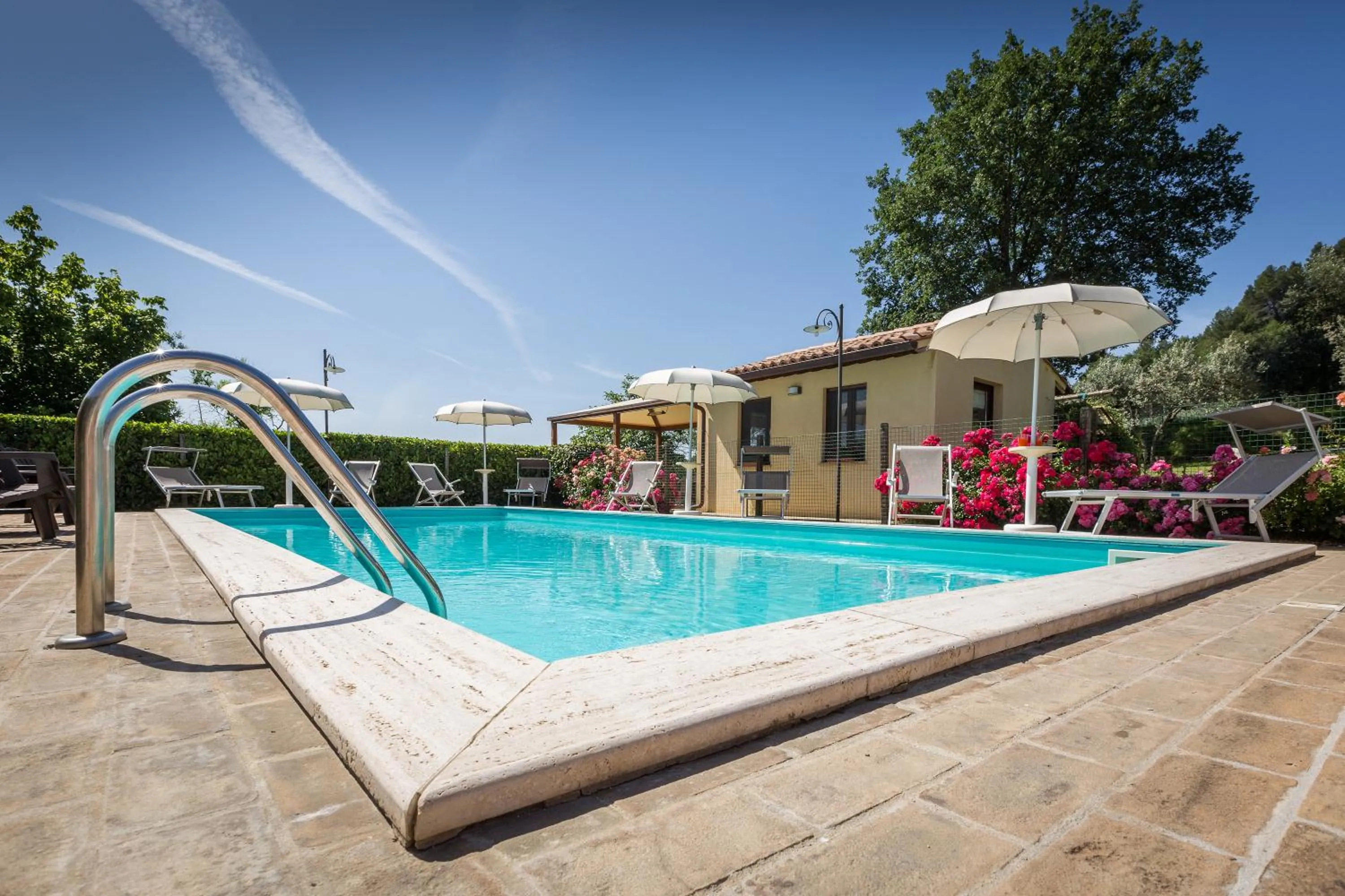 Swimming pool in Country House Nonna Rana