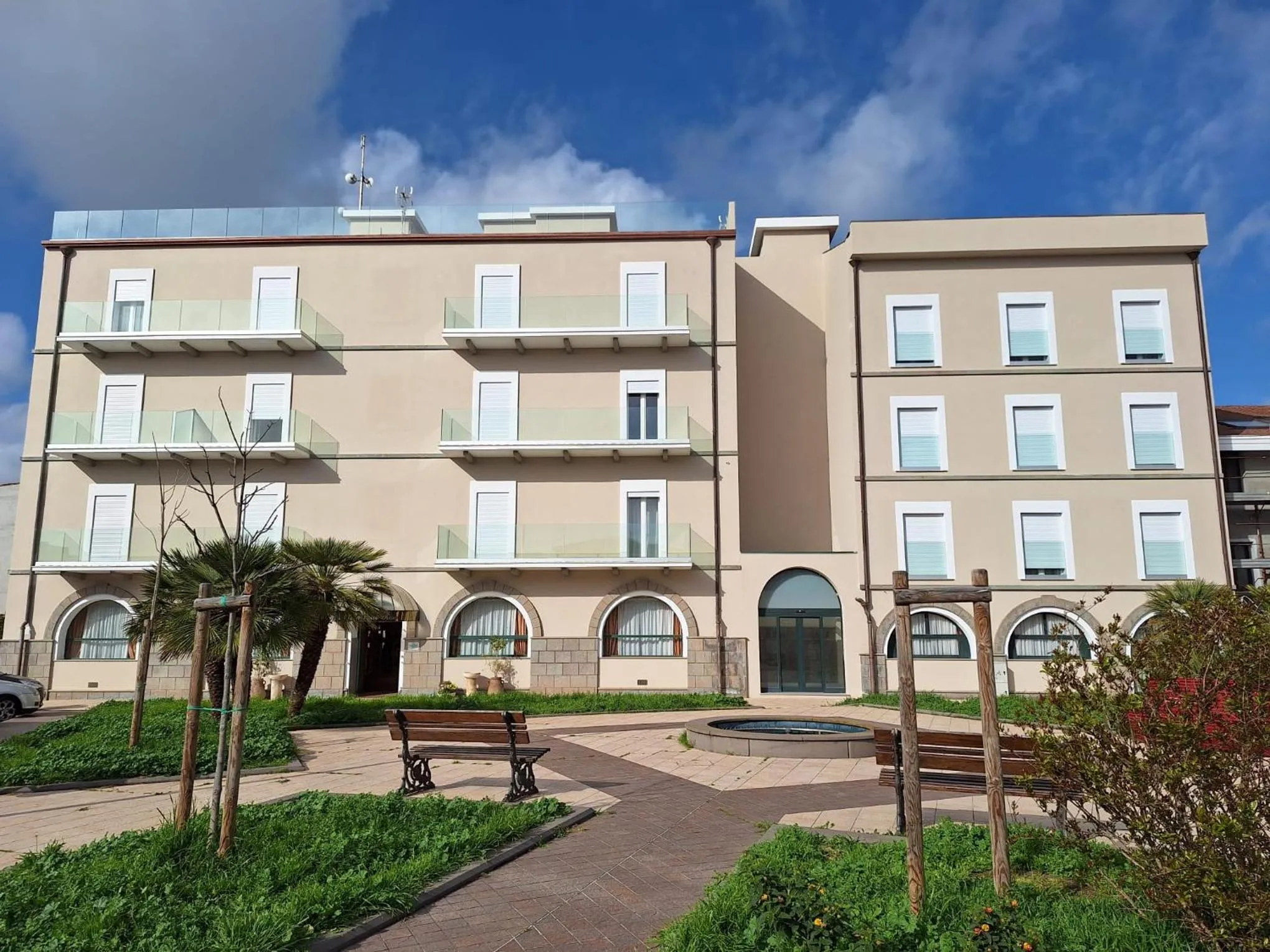 Property building in Hotel Villa Delle Rose