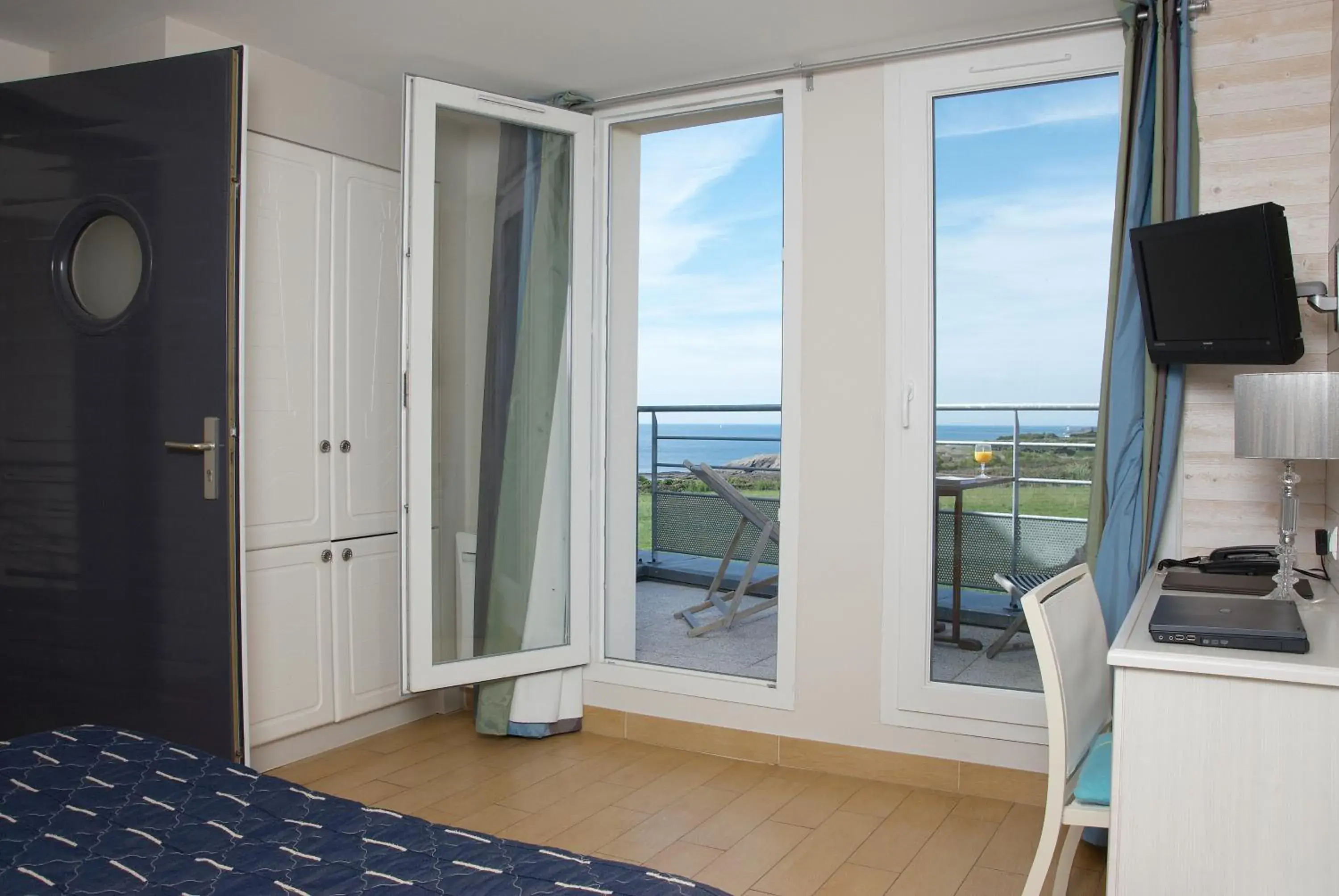 View (from property/room) in Logis Hôtel Vent d'Iroise View (from property/room) in Logis Hôtel Vent d'Iroise