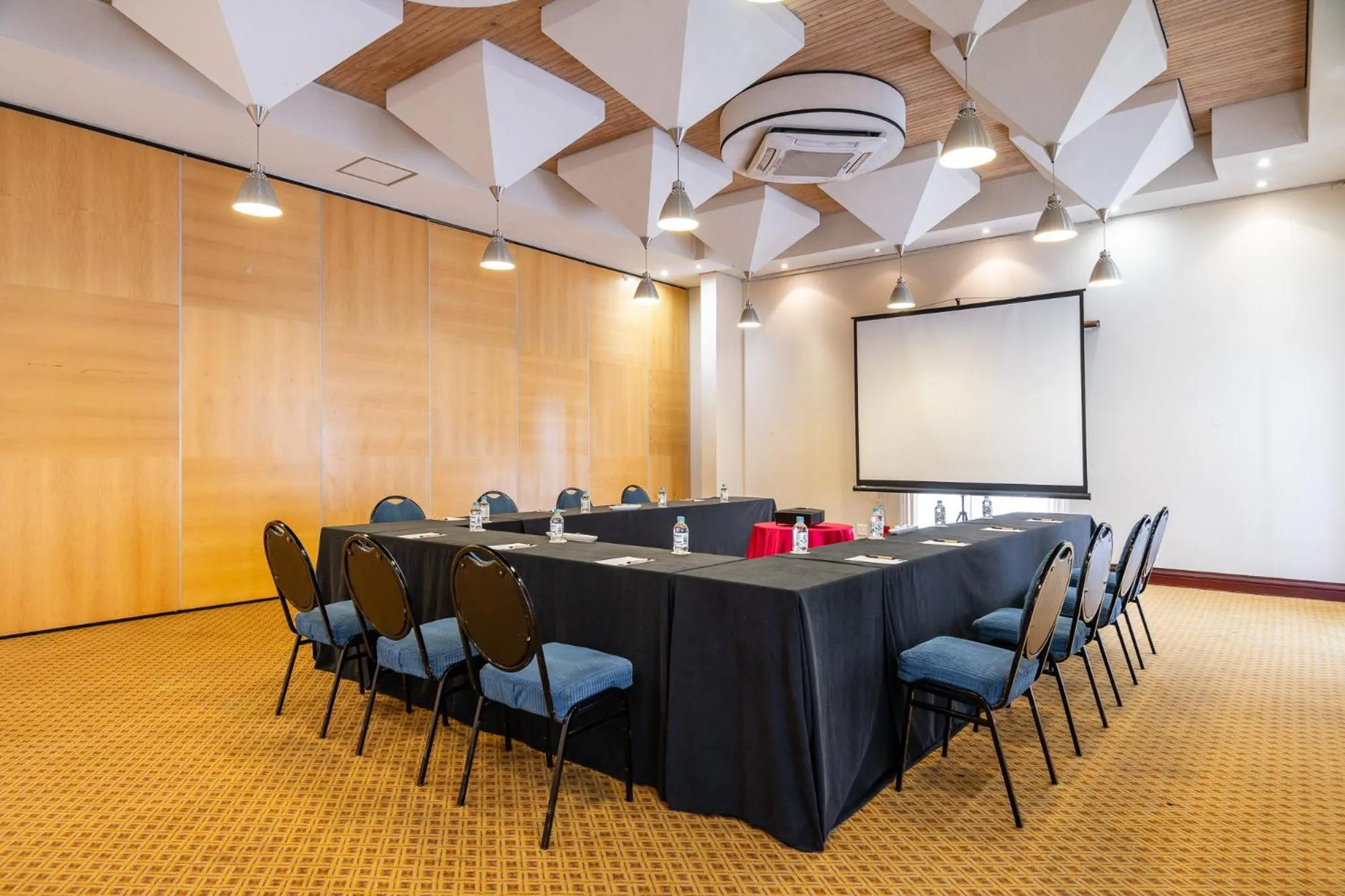 Protea Hotel by Marriott Walvis Bay Pelican Bay