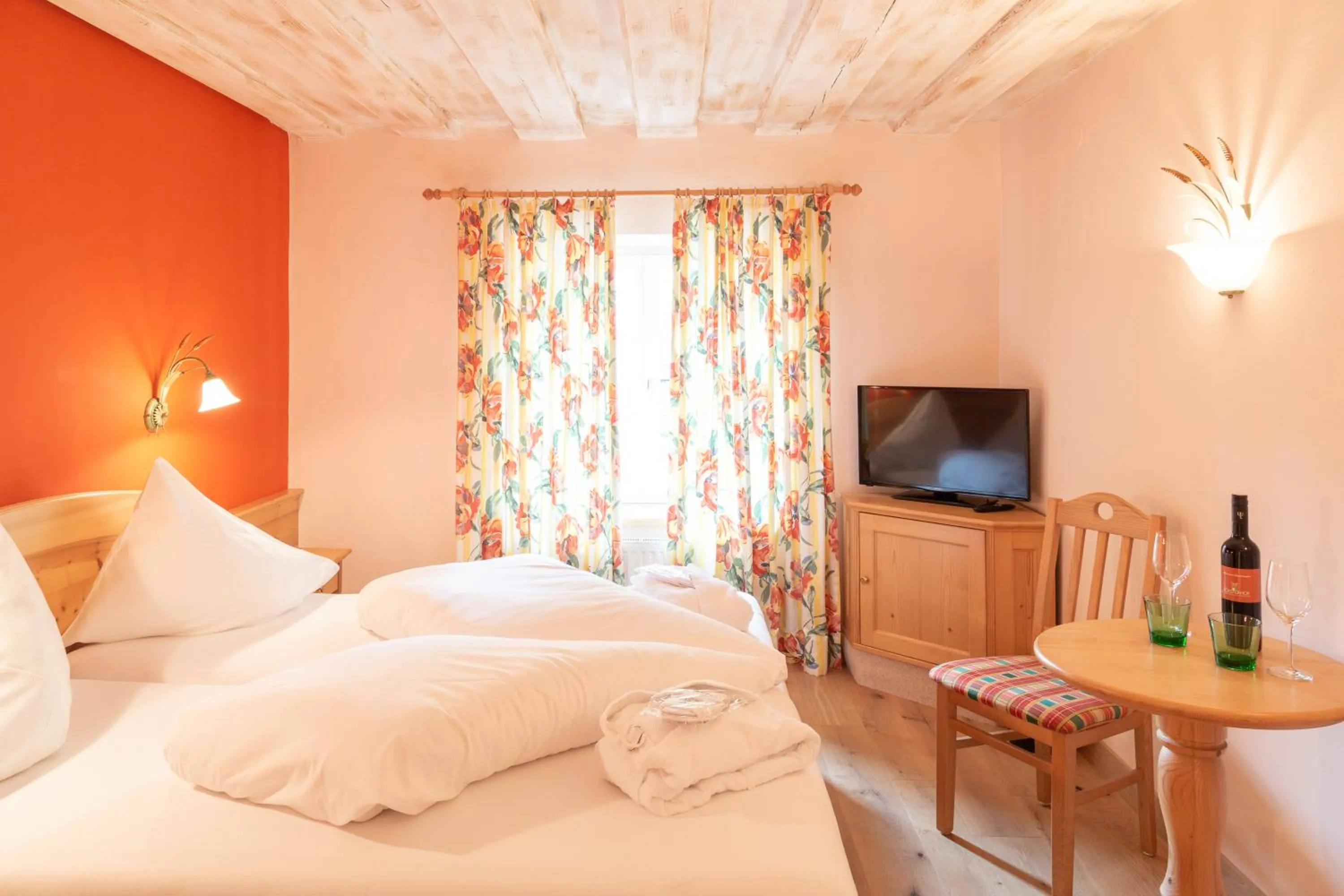 Bed in Hotel Försterhof lebe pur, genieße den Tag