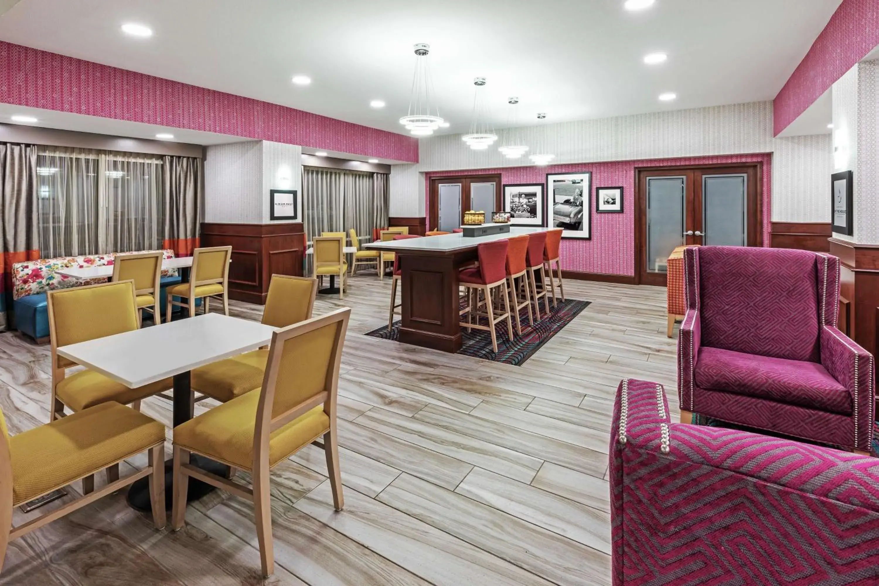 Lobby or reception in Hampton Inn Miami, Oklahoma Lobby or reception in Hampton Inn Miami, Oklahoma