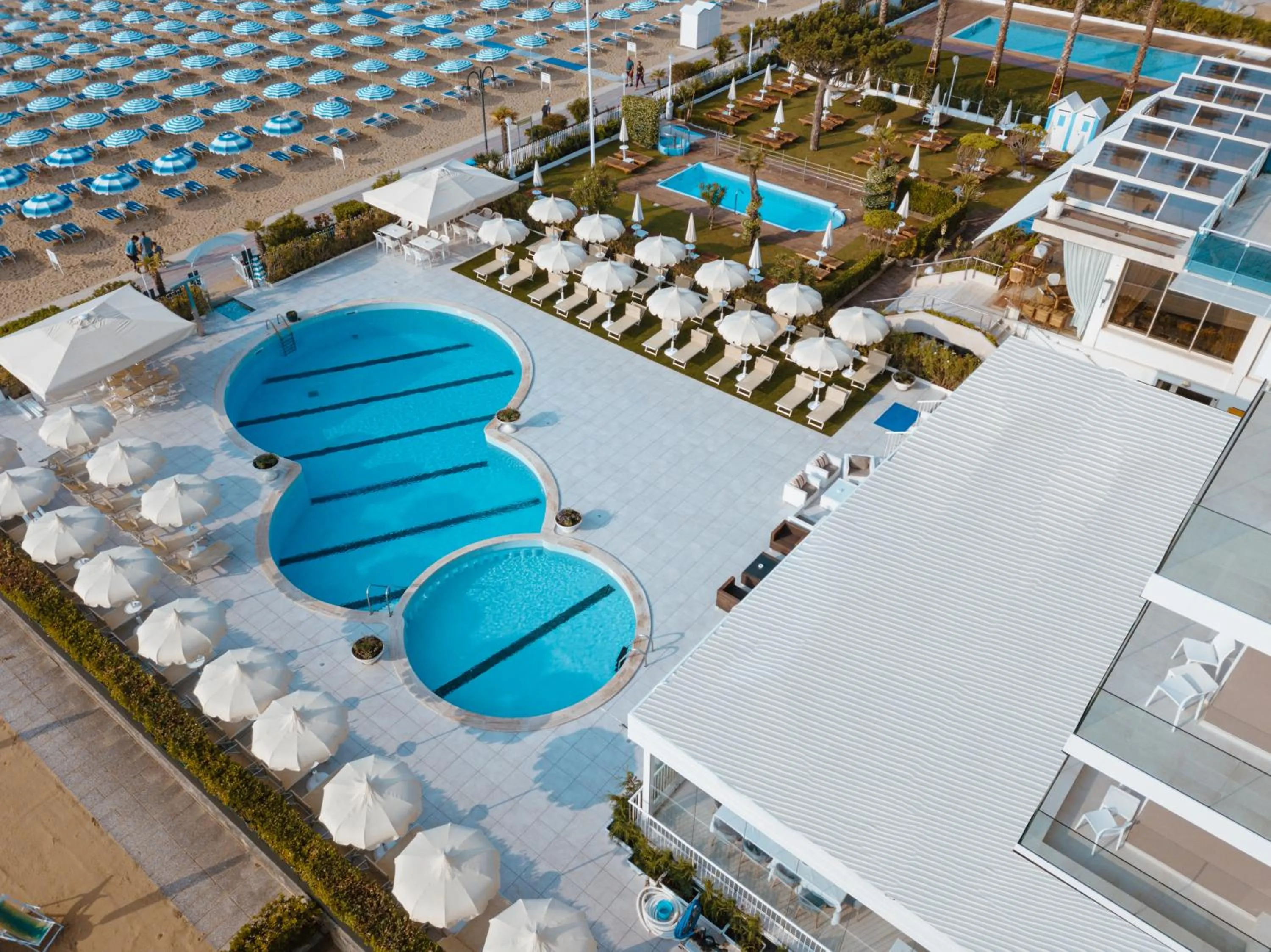 Swimming pool in Hotel Galassia Suites & Spa