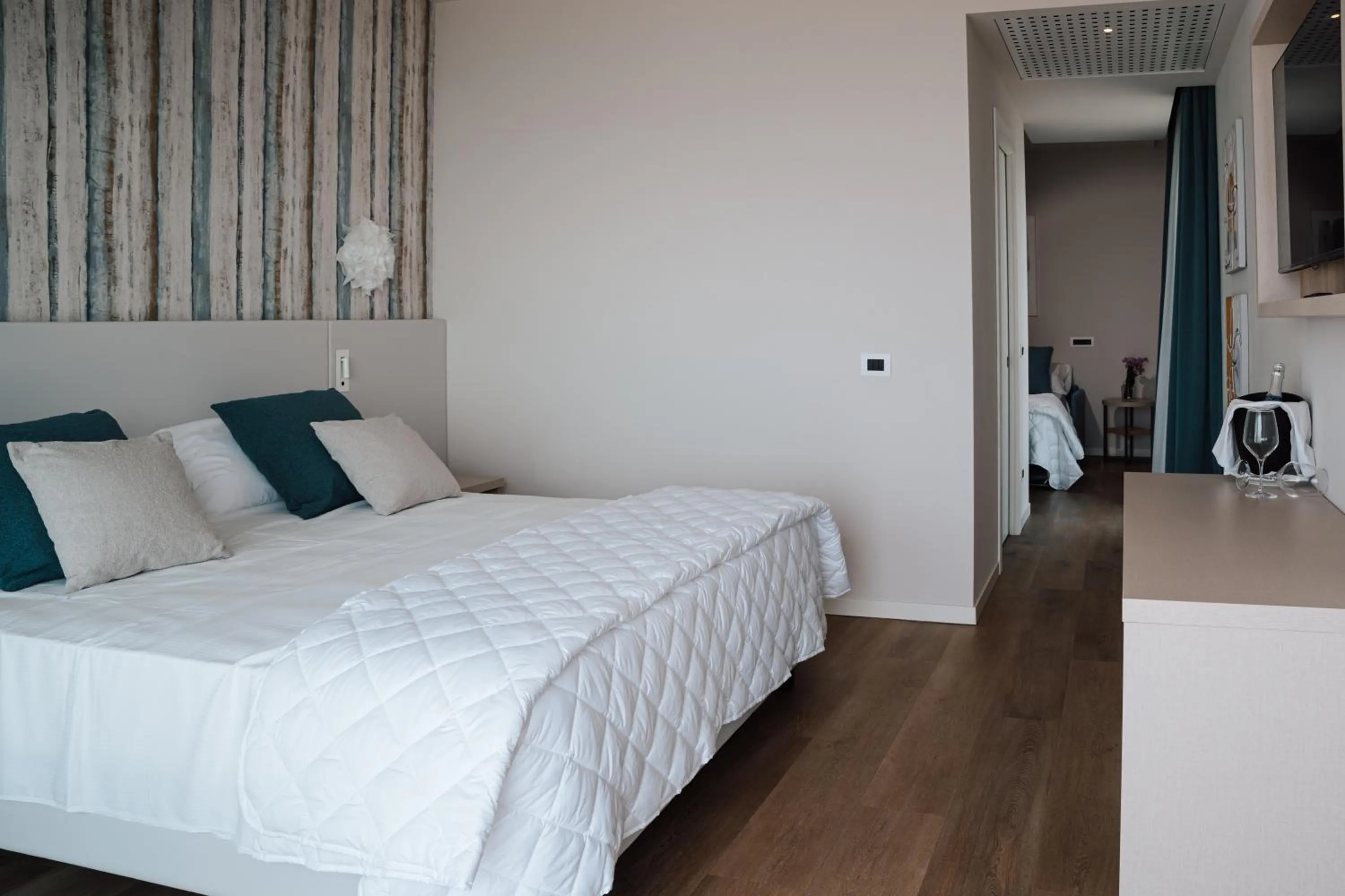 Photo of the whole room, Bed in Hotel Galassia Suites & Spa