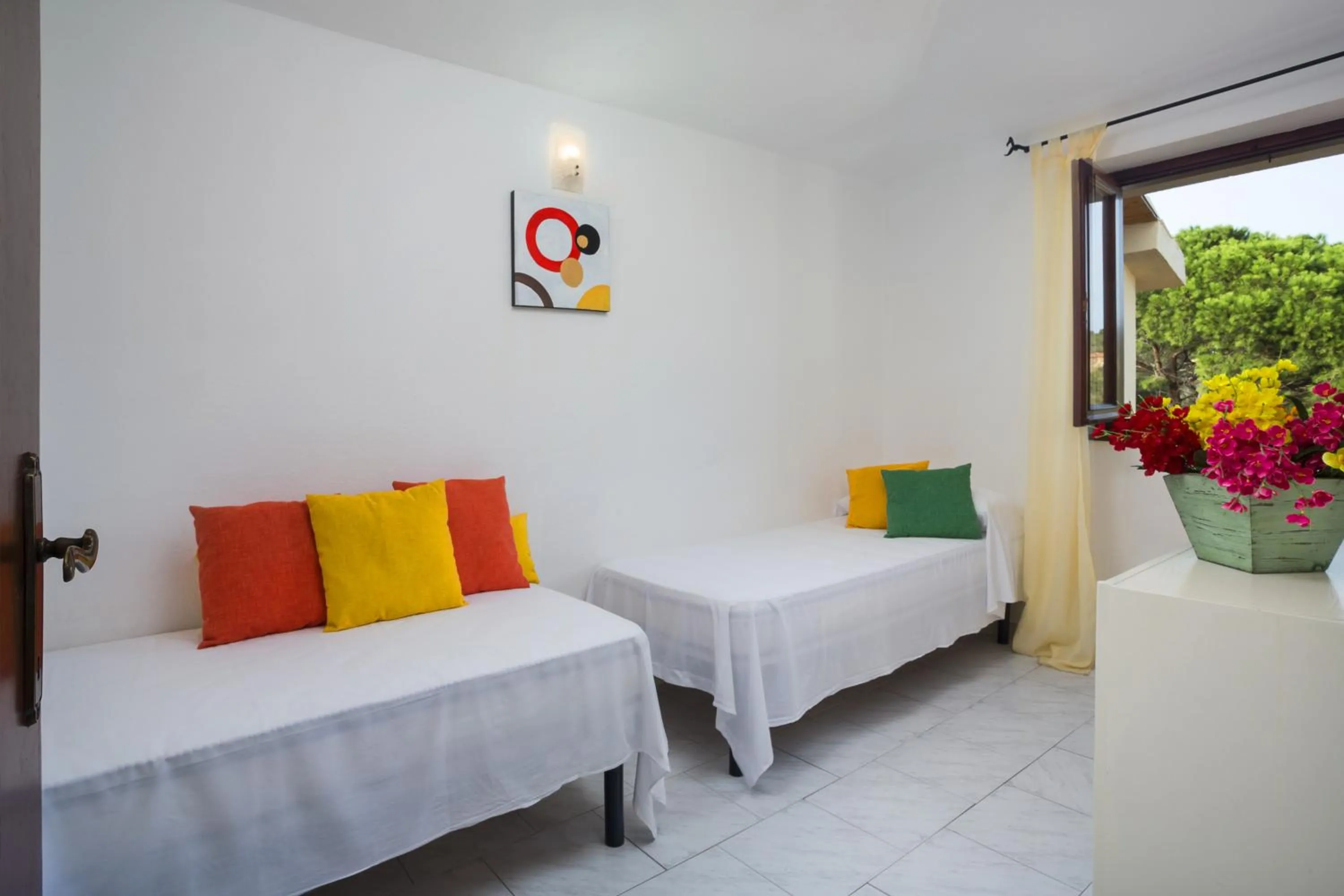 Bed in Residence Bougainvillae