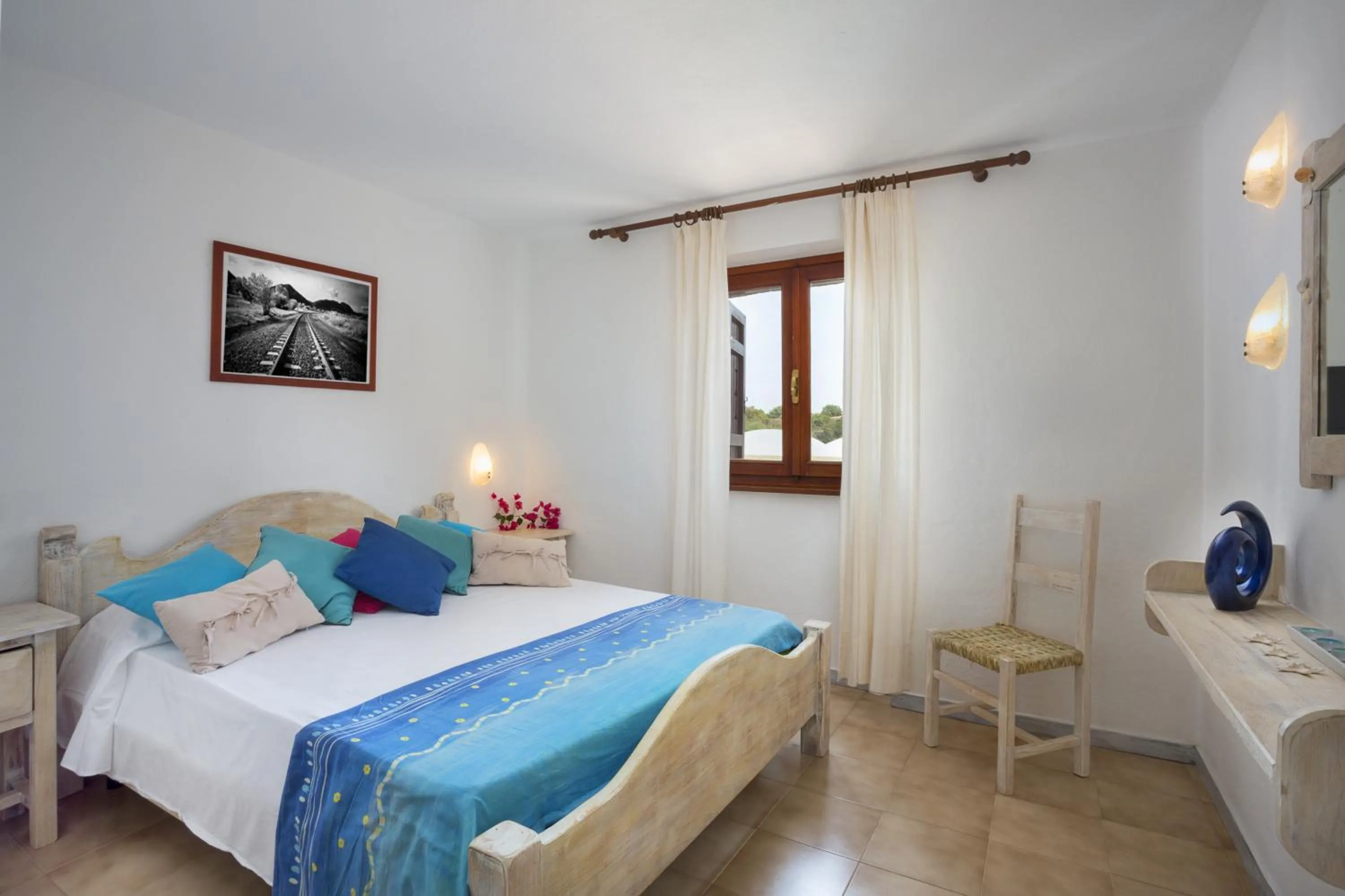 Bed in Residence Bougainvillae