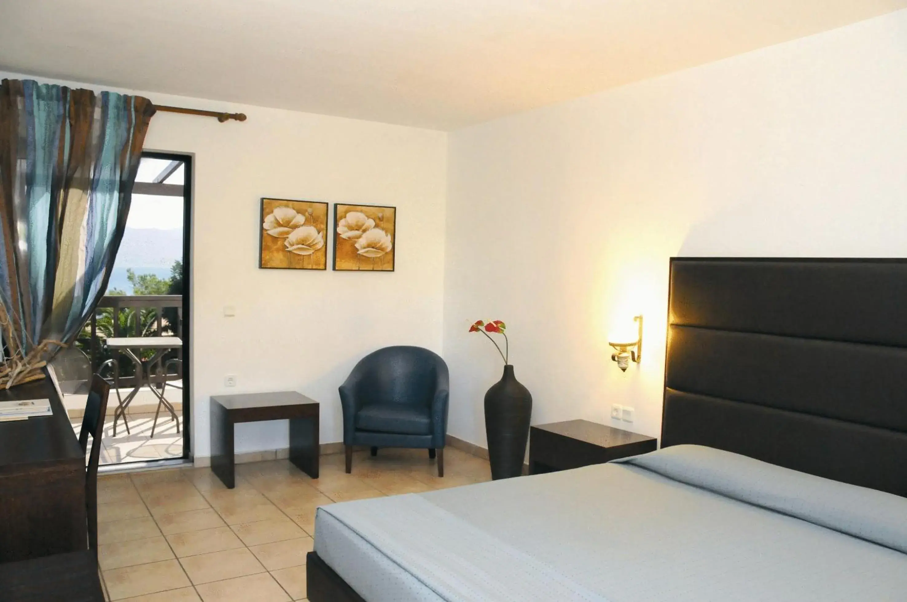 Balcony/Terrace, Bed in Hersonissos Maris Balcony/Terrace, Bed in Hersonissos Maris