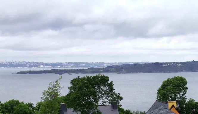 Sea view in Gite des confitures à Lanvéoc-Crozon