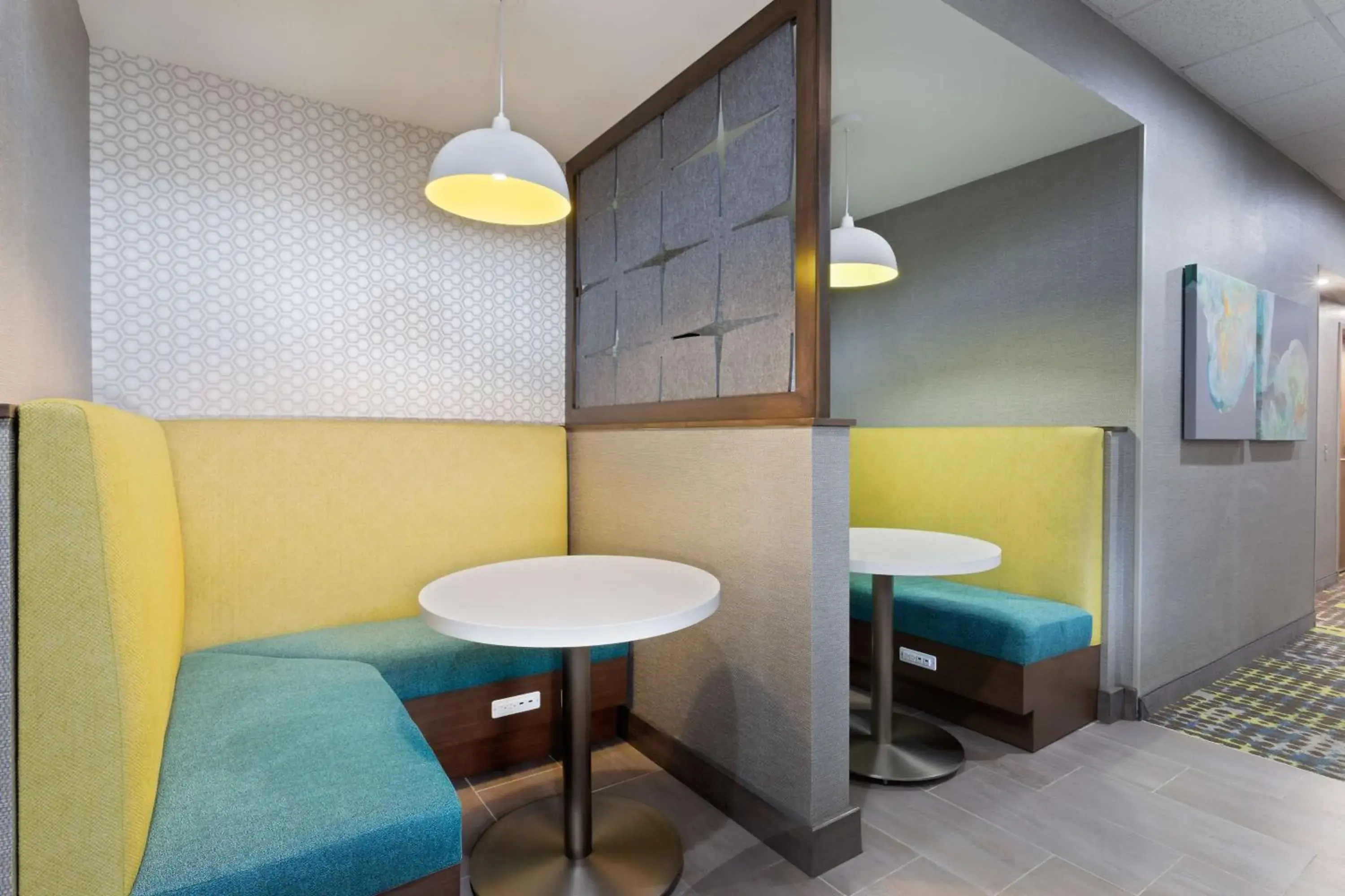 Lobby or reception in Hampton Inn & Suites Orlando International Drive North Lobby or reception in Hampton Inn & Suites Orlando International Drive North