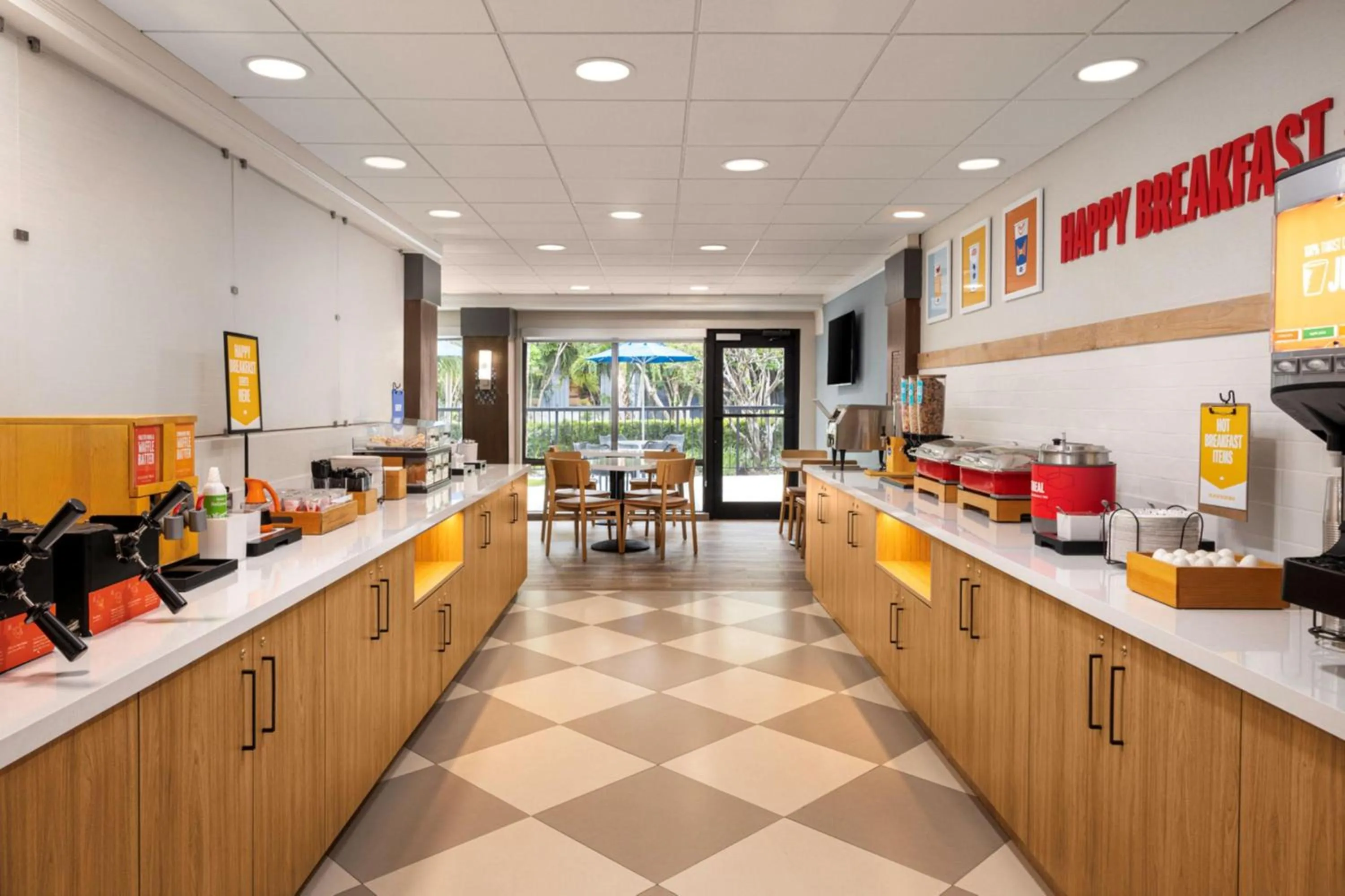 Breakfast in Hampton Inn Miami-Airport West