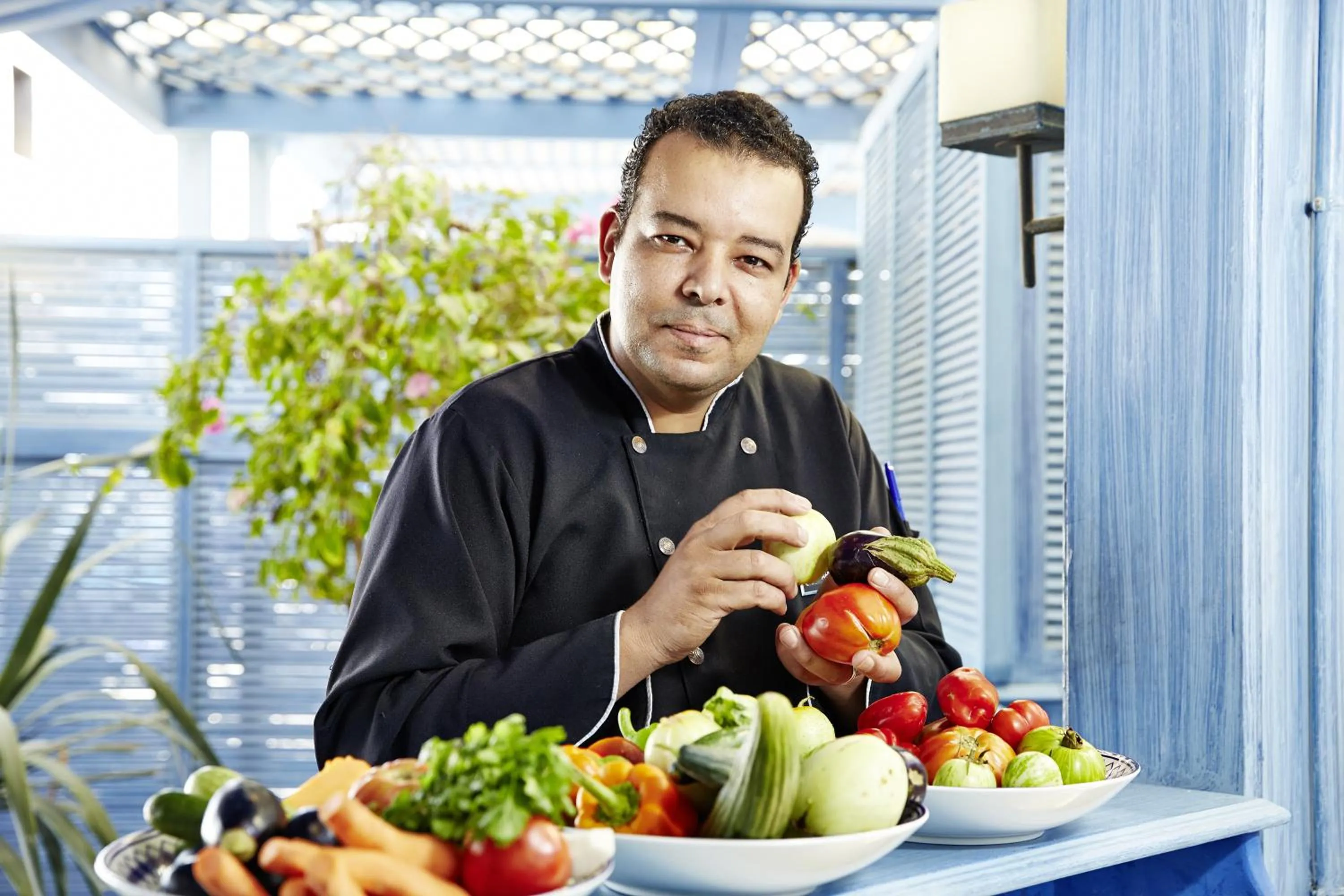 People in Heure Bleue Palais - Relais & Châteaux