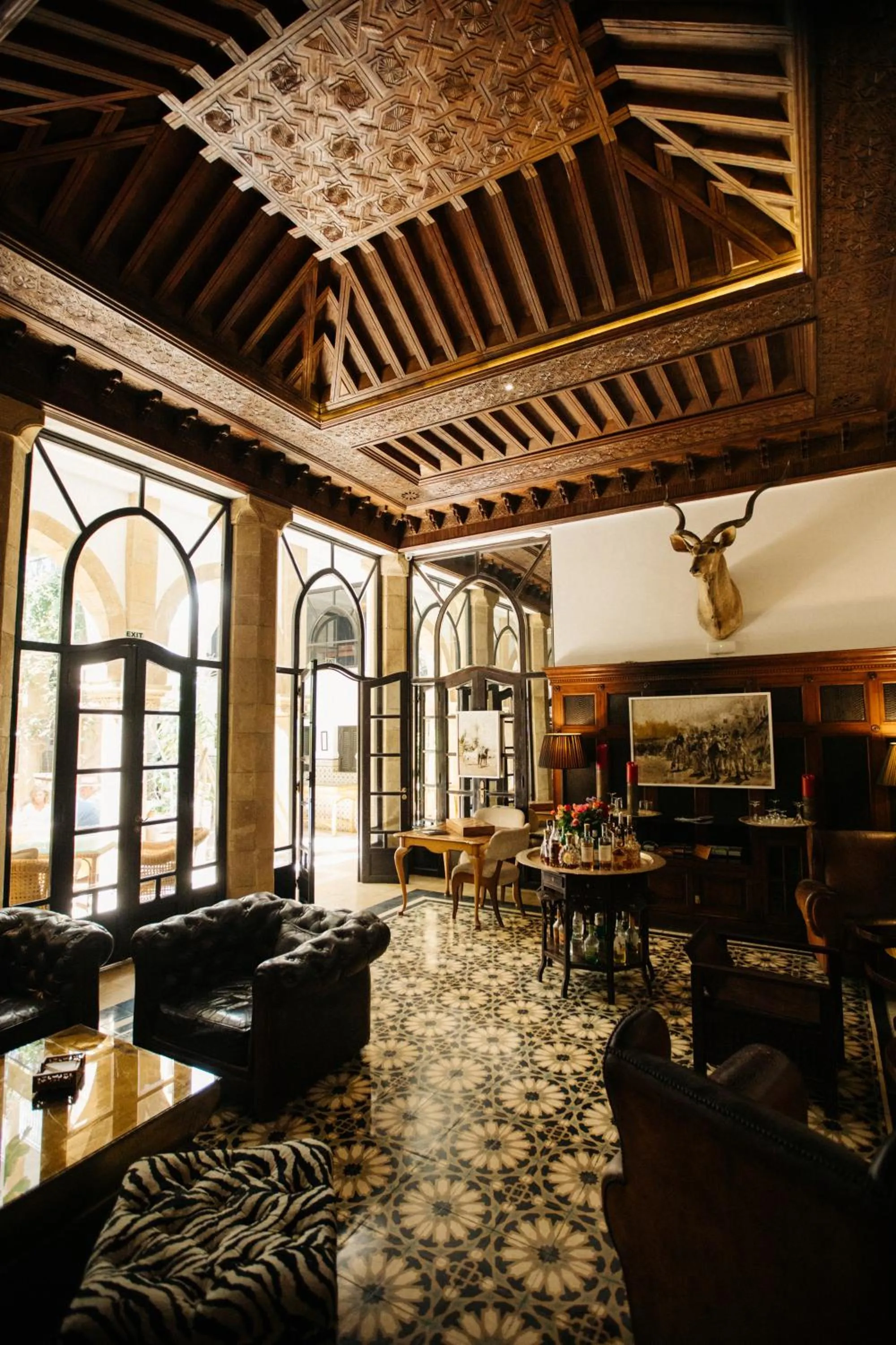 Lounge or bar in Heure Bleue Palais - Relais & Châteaux