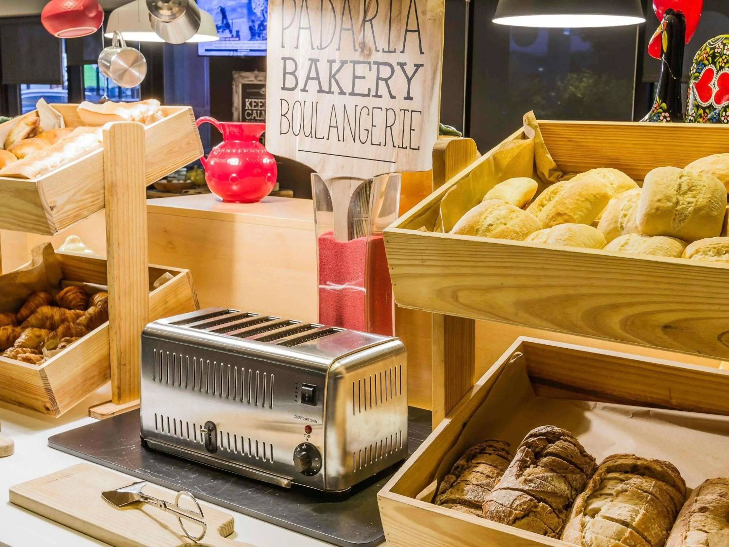 Property building in Hotel Ibis Lisboa Sintra