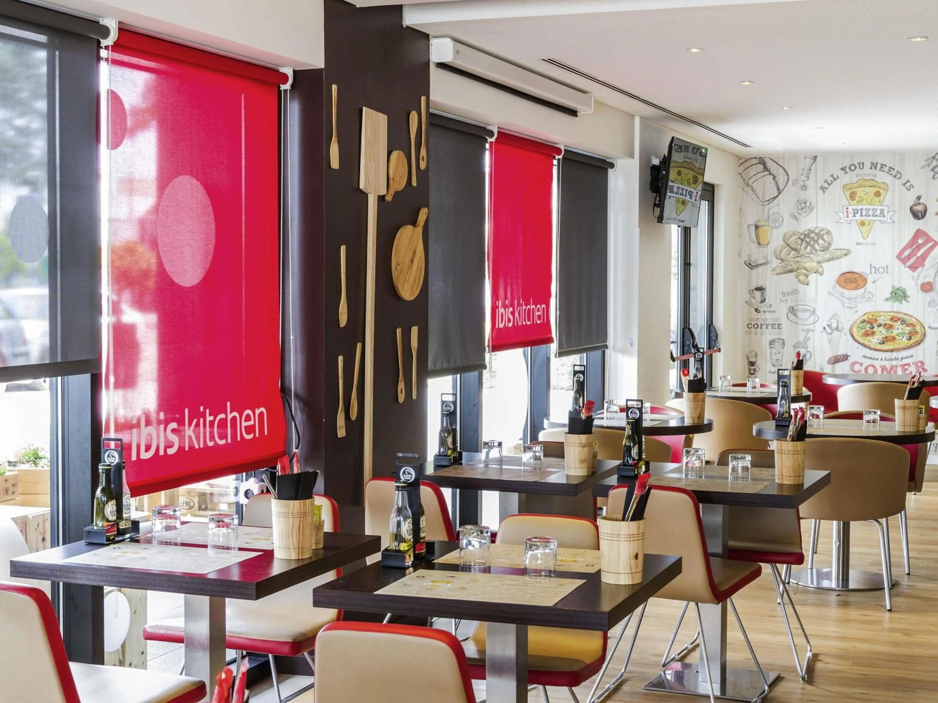 Lounge or bar in Hotel Ibis Lisboa Sintra