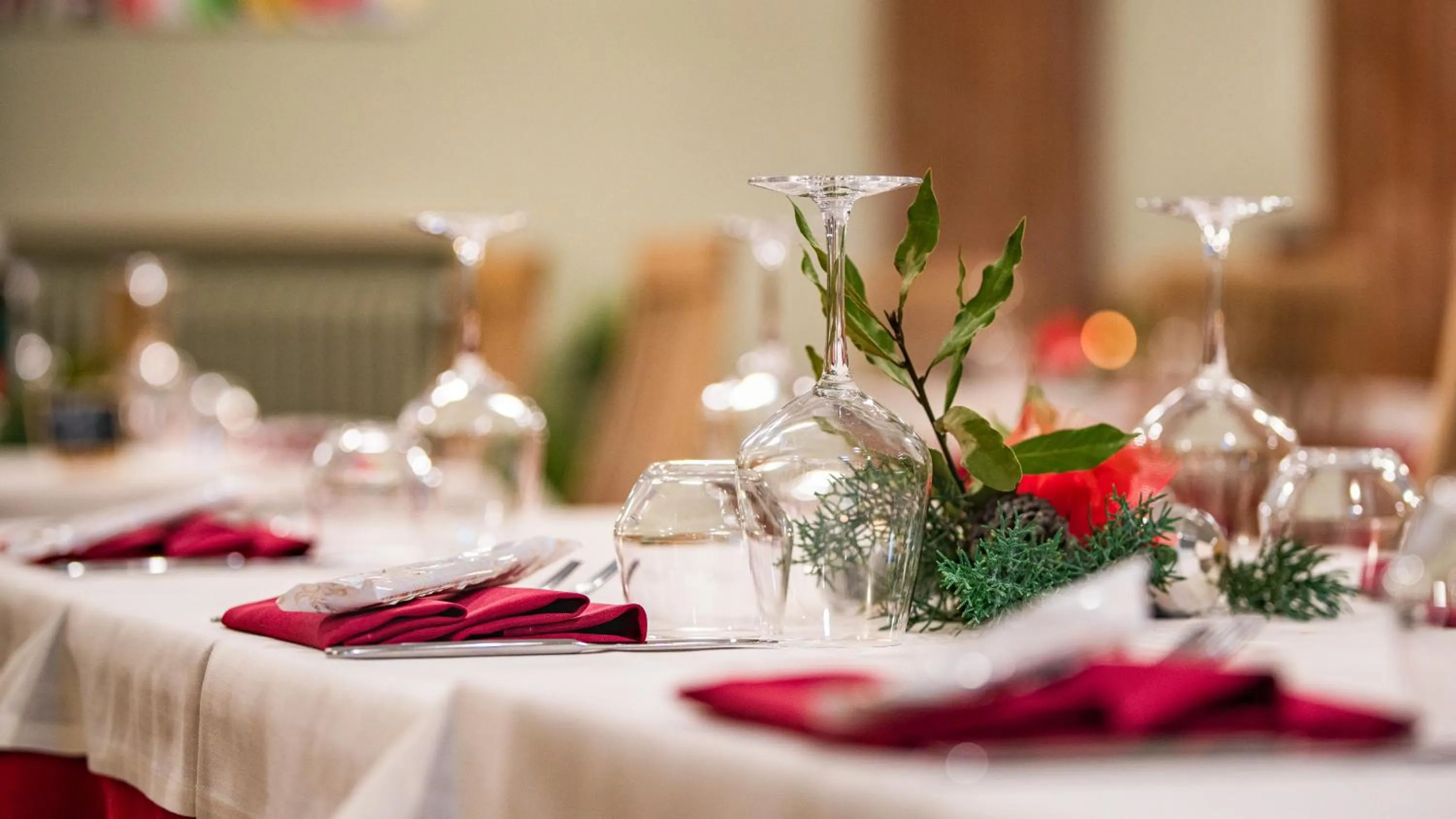 Restaurant/places to eat in Hotel Roma